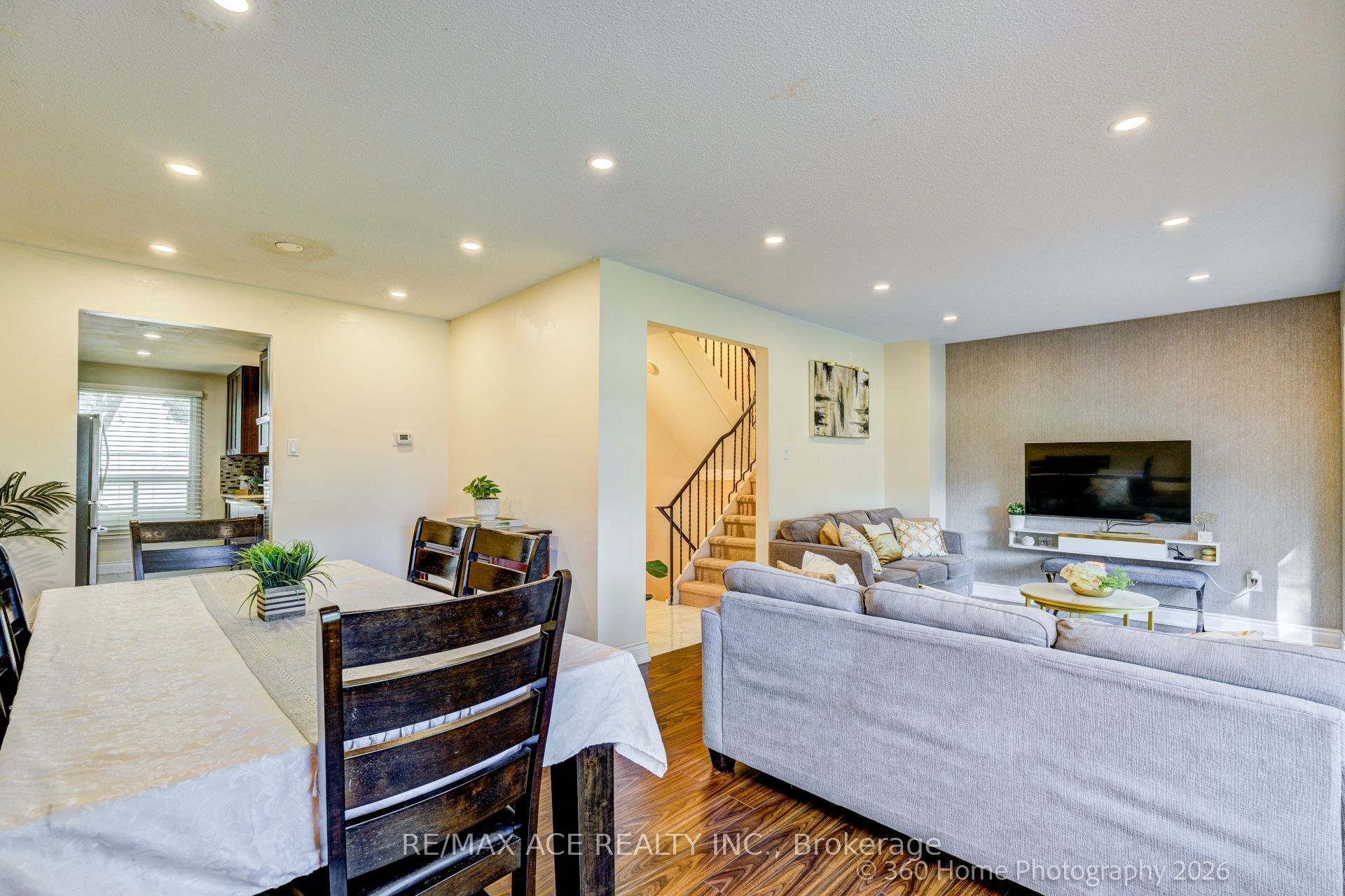 5536 Montevideo Road 4, Mississauga, ON L5N 2P4 photo 5