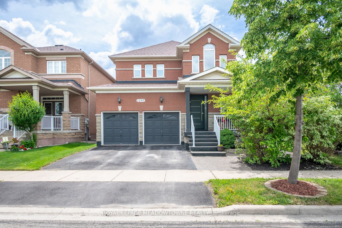 1297 Roper Drive, Milton, ON L9T 6E5 photo 2