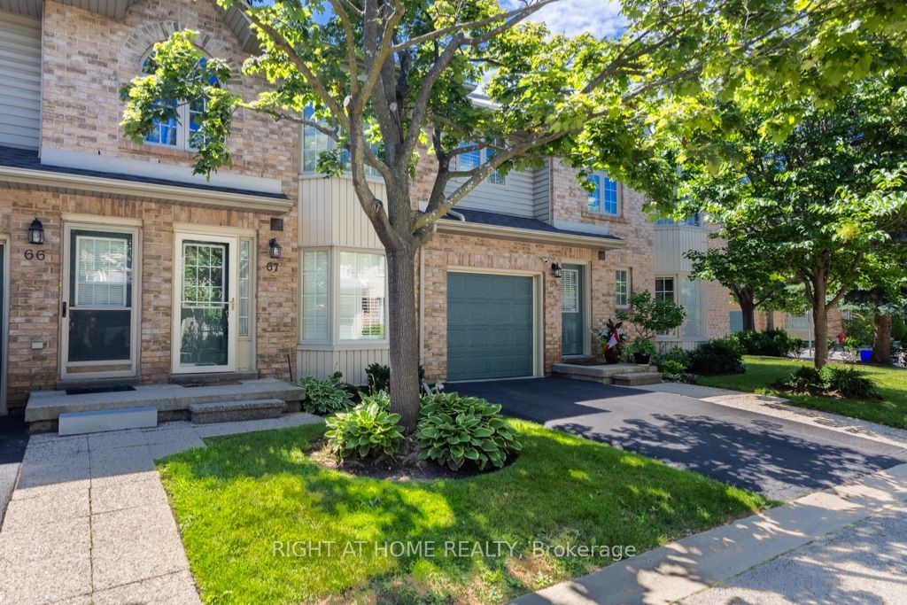 3333 New Street 67, Burlington, ON L7N 1N1
