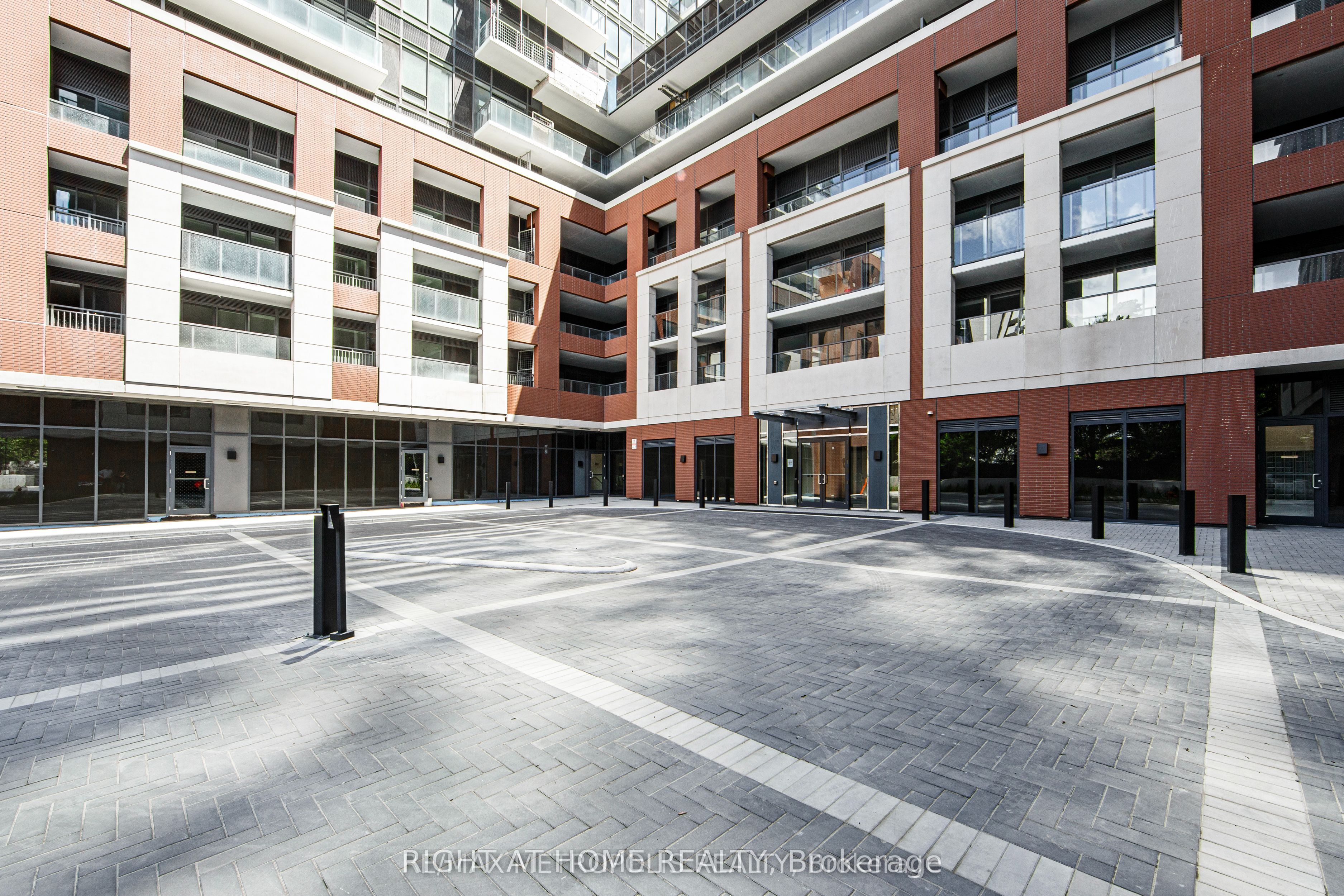 4010 Eglinton Avenue W 331, Toronto, ON M9A 0G5 photo 3