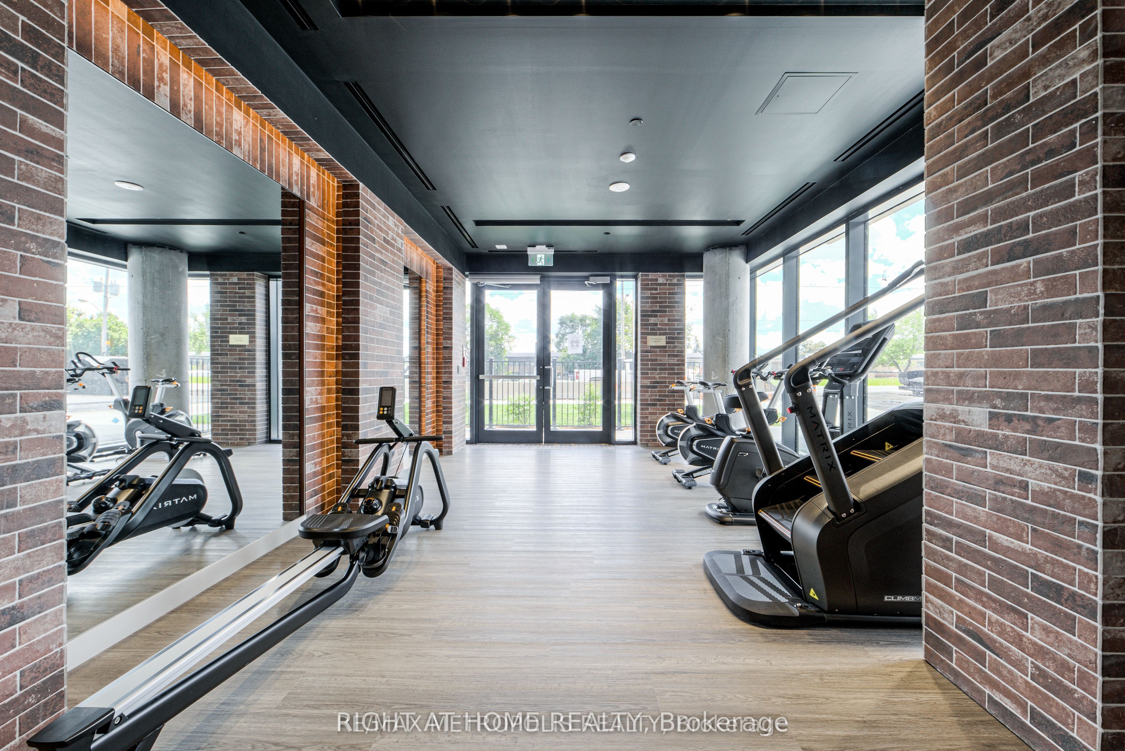 4010 Eglinton Avenue W 331, Toronto, ON M9A 0G5 photo 5