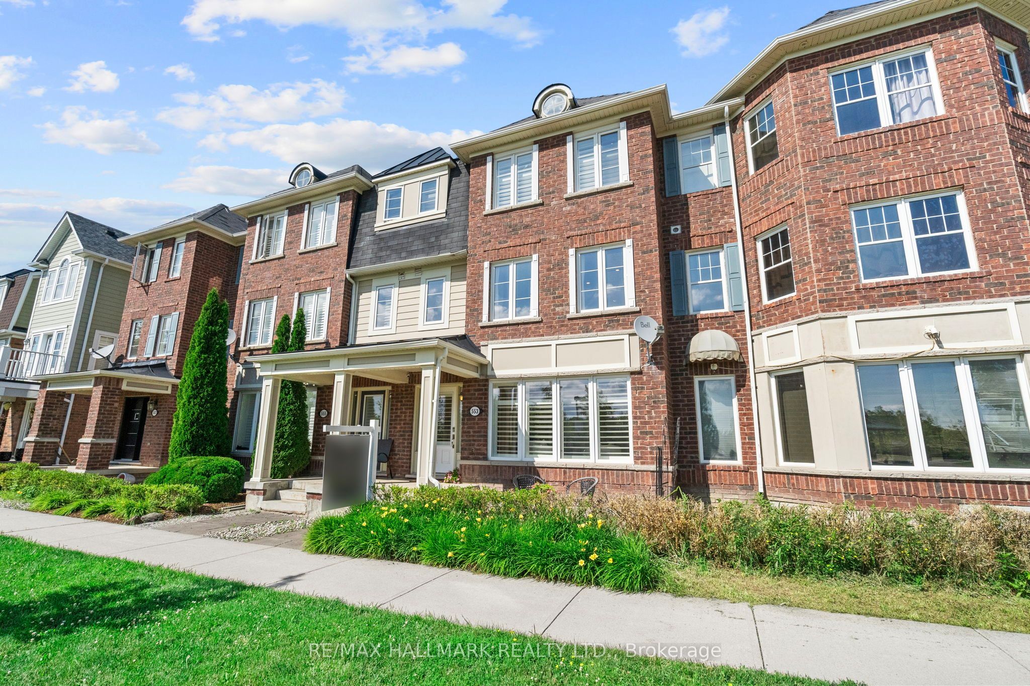 553 Gervais Terrace, Milton, ON L9T 7R7 photo 2