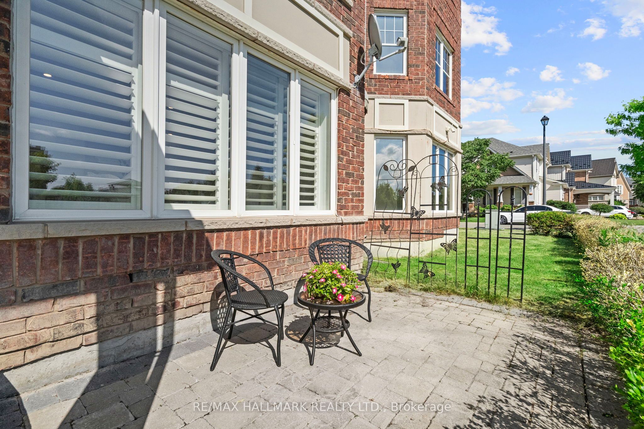 553 Gervais Terrace, Milton, ON L9T 7R7 photo 3