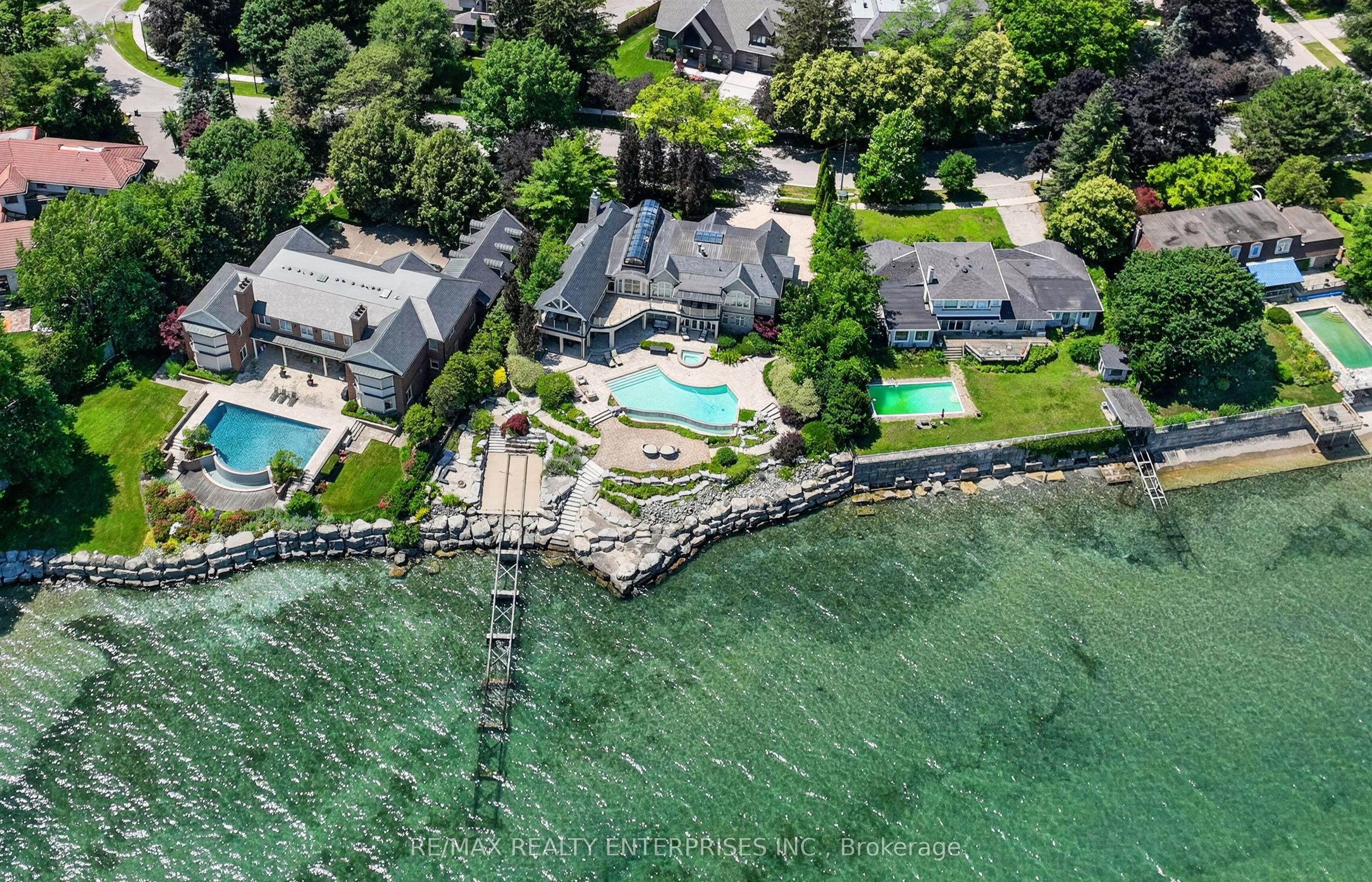 1500 Watersedge Road, Mississauga, ON L5J 1A4 photo 4