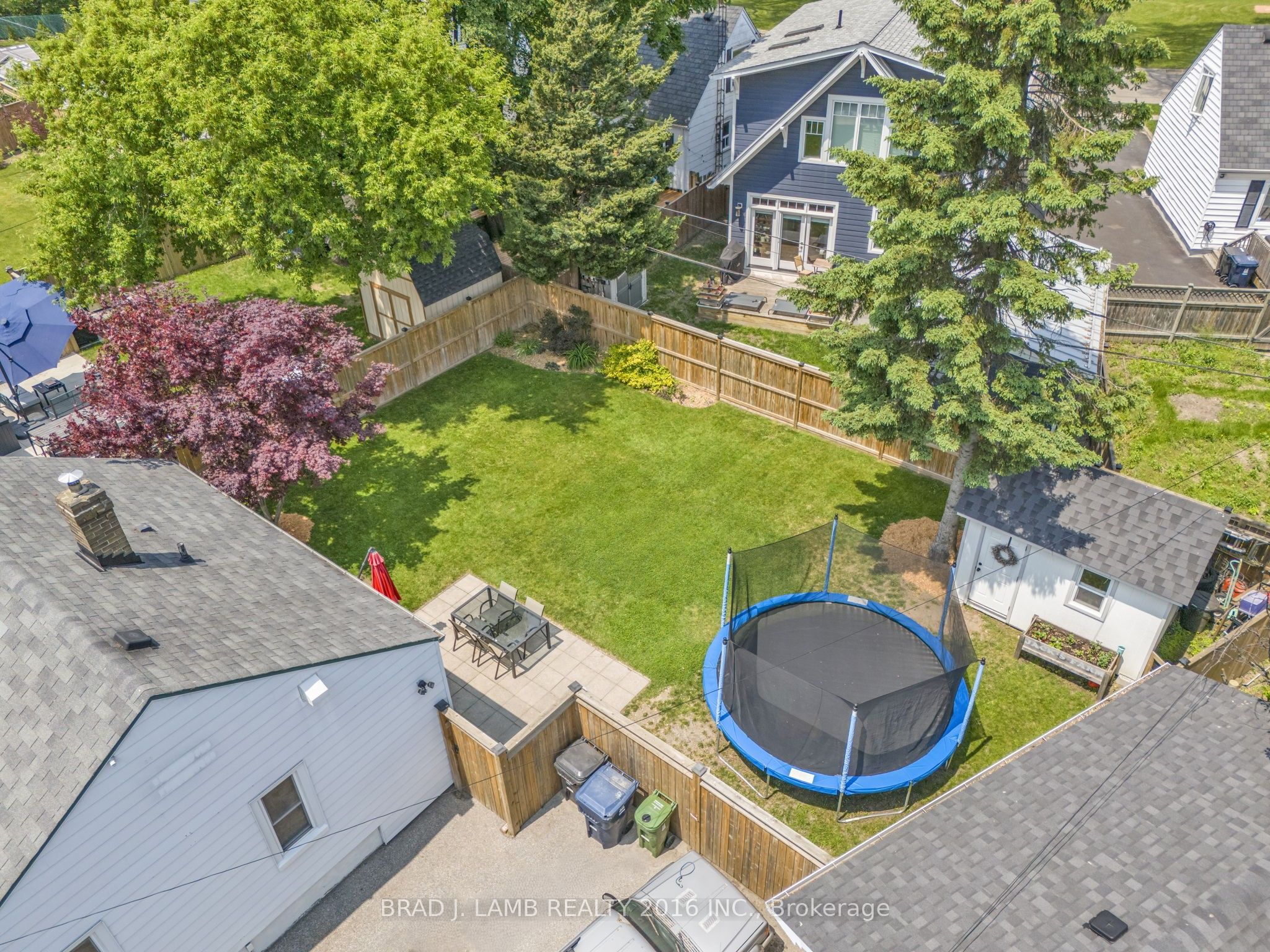 794 The Queensway, Toronto, ON M8Z 1N5 photo 2