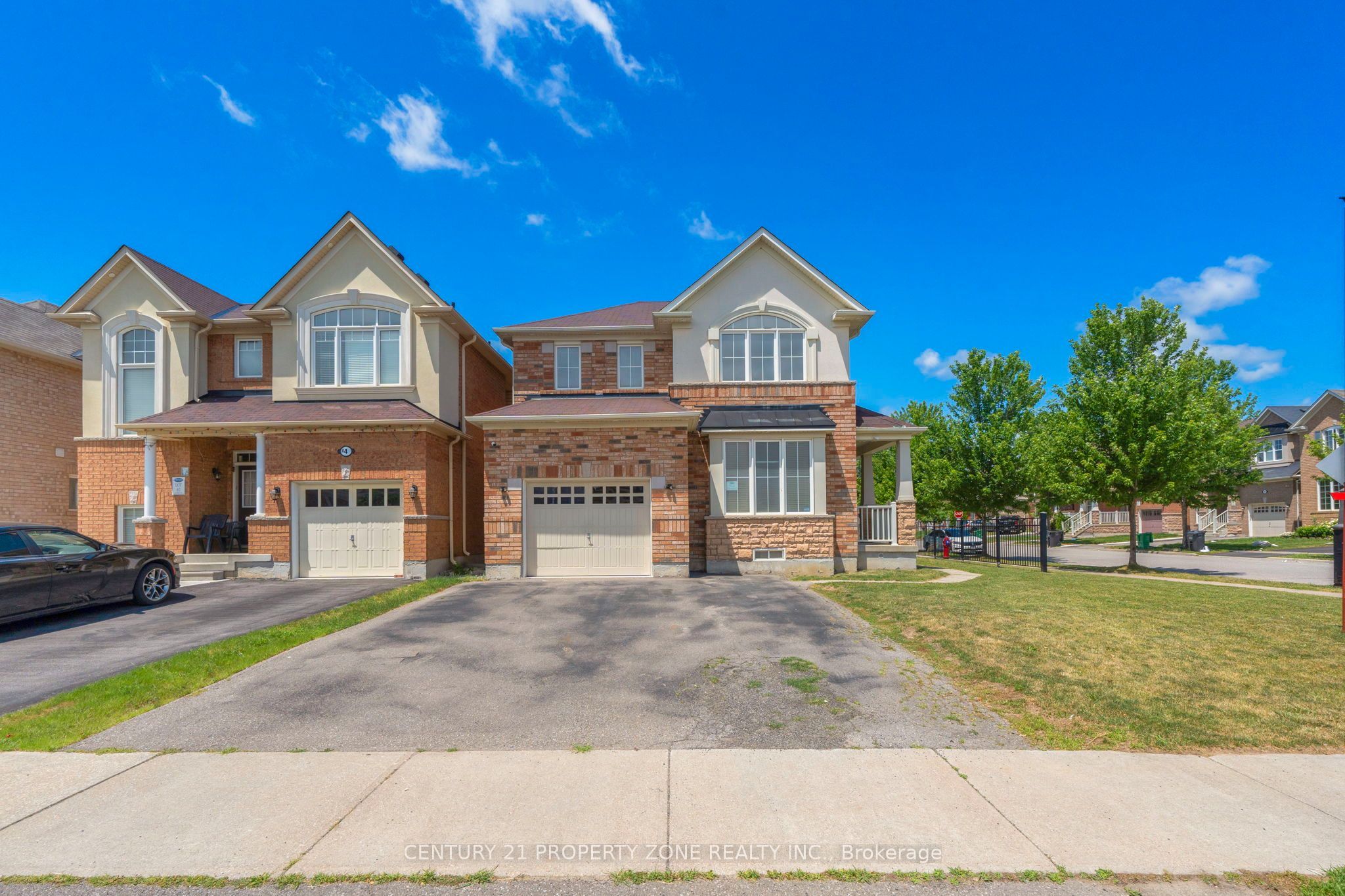 30 Apple Valley Way Drive, Brampton, ON L6P 3R3 photo 5