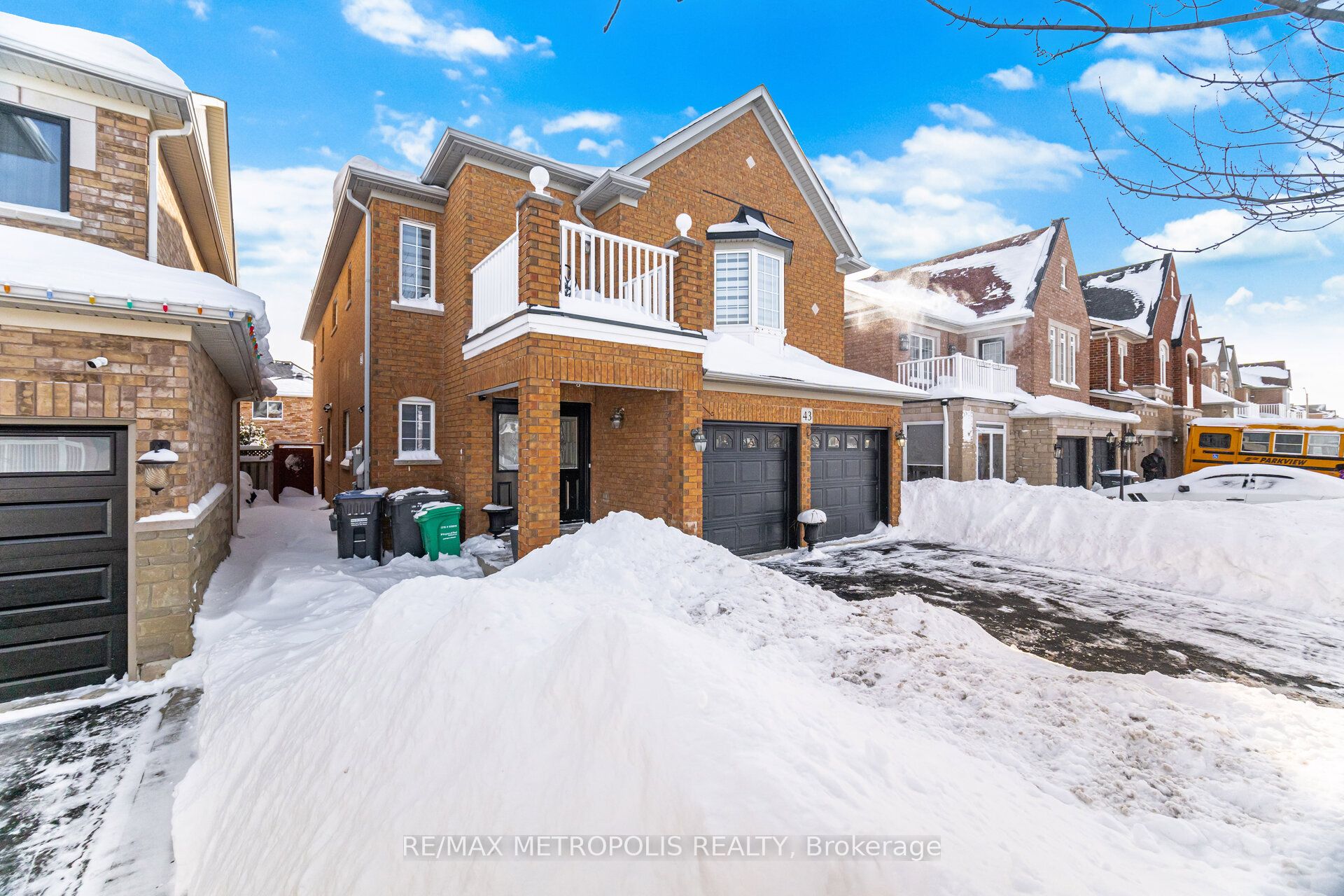 43 El Camino Way, Brampton, ON L7A 3C4 photo 3
