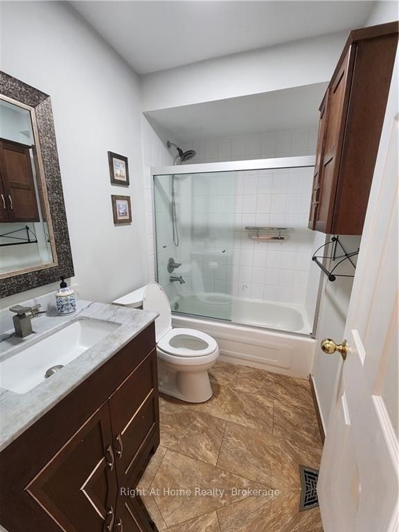 2070 White Dove Circle, Oakville, ON L6M 3R7 photo 5