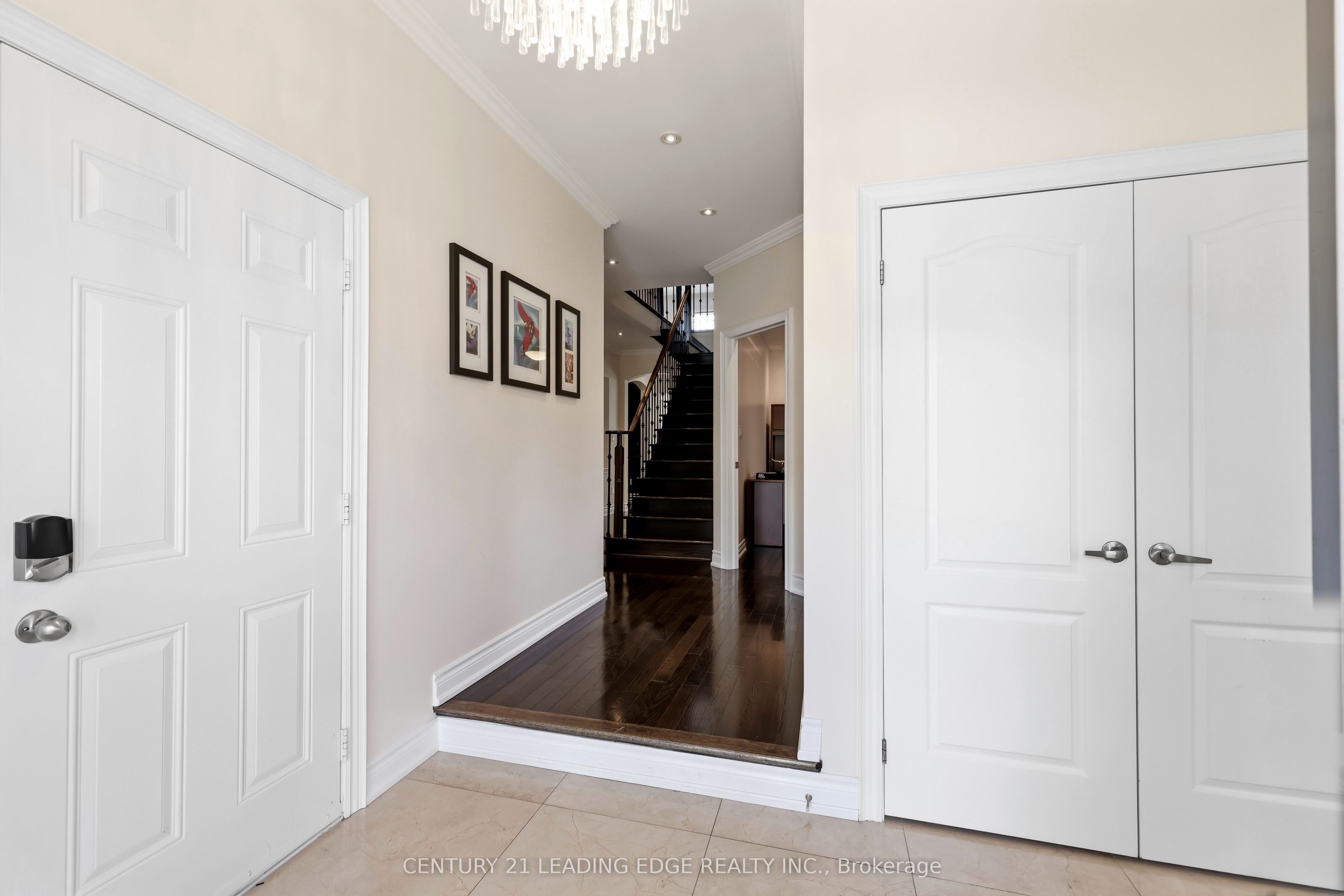 1632 Barbertown Road, Mississauga, ON L5M 6J2 photo 3