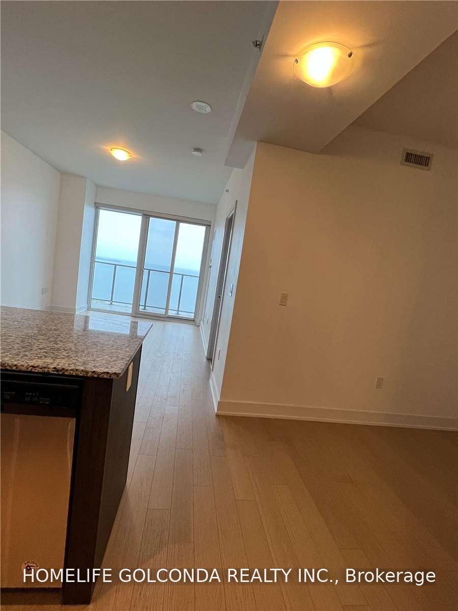 20 Shore Breeze Drive 3309, Toronto, ON M8V 0C7 photo 4