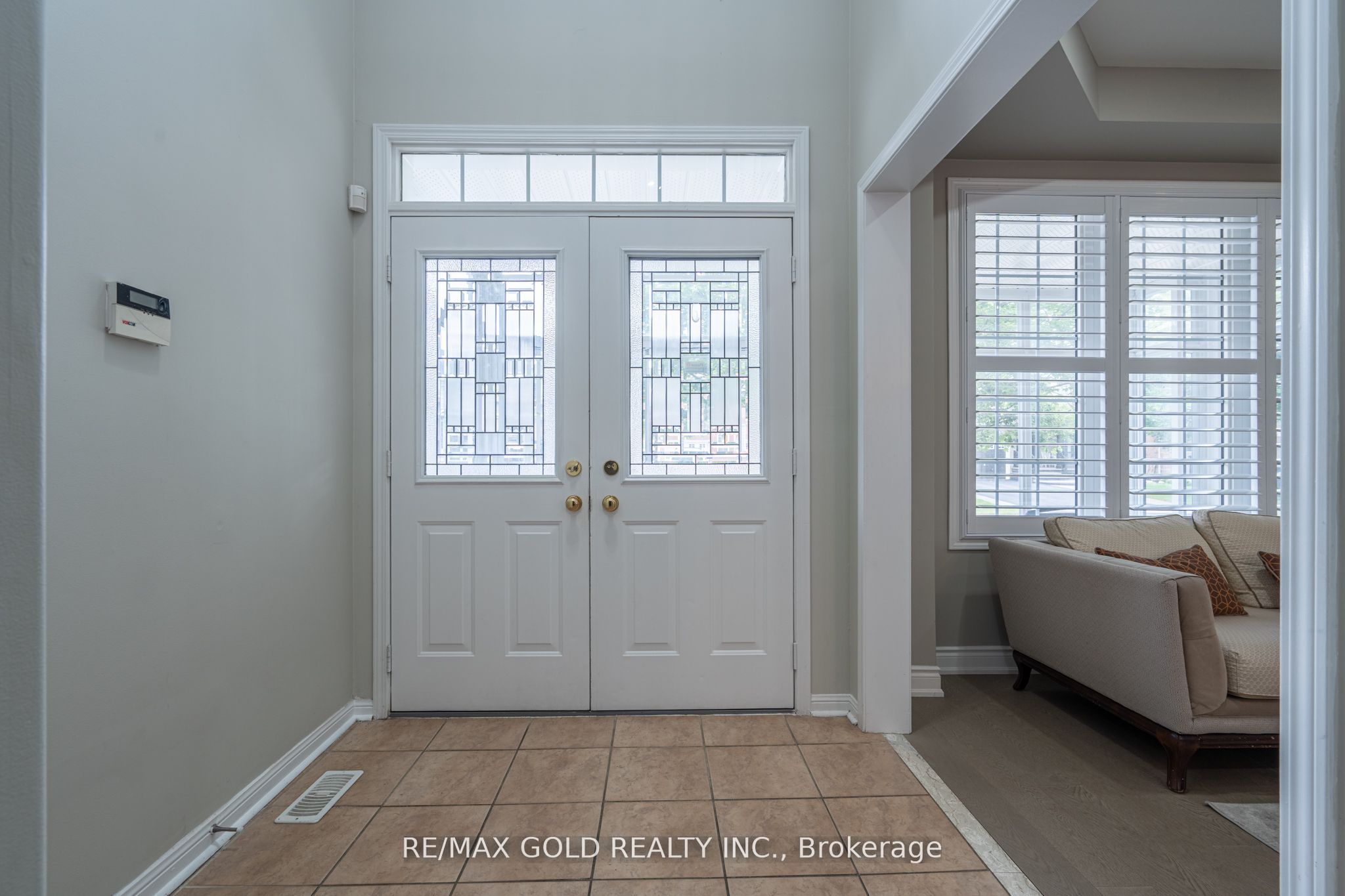 141 Whitwell Drive, Brampton, ON L6P 1L2 photo 5