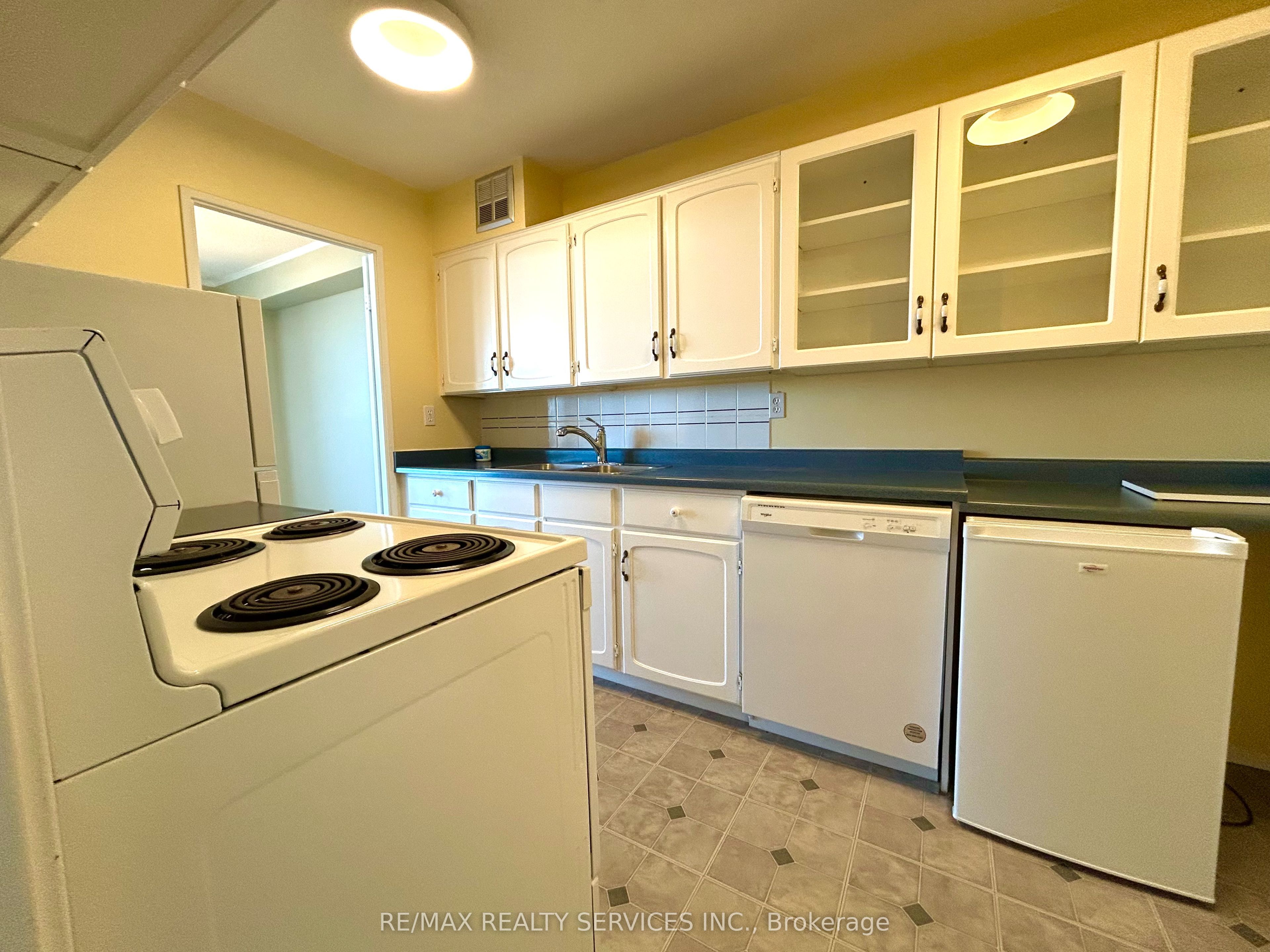 2929 Aquitaine Avenue 701, Mississauga, ON L5N 2C7 photo 4