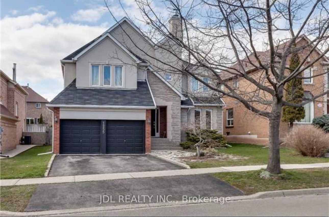 1255 Heritage Way, Oakville, ON L6M 2X7 photo 2