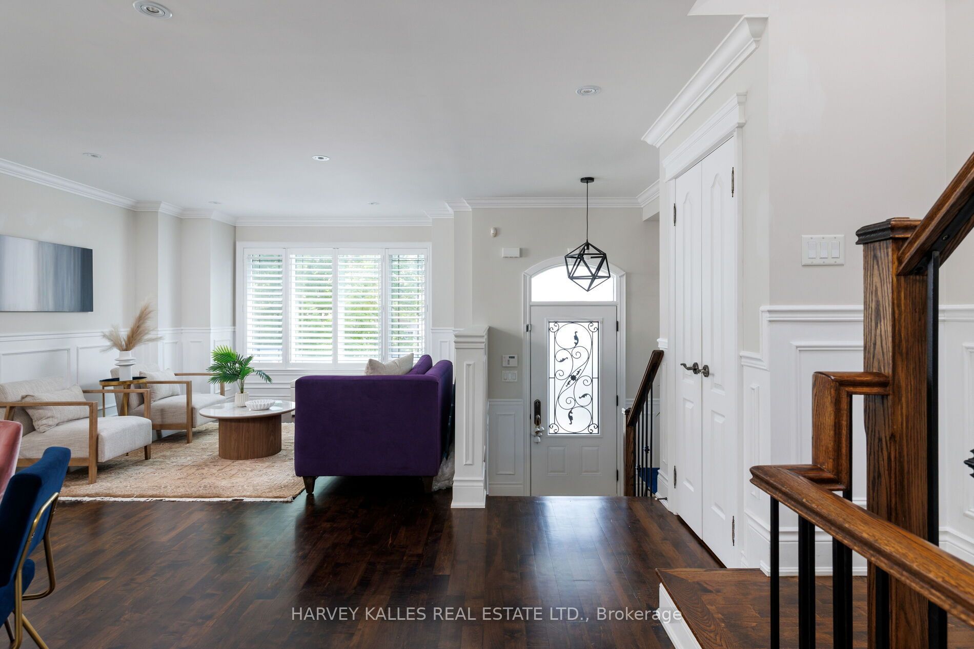 20A Owen Drive, Toronto, ON M8W 1W7 photo 4