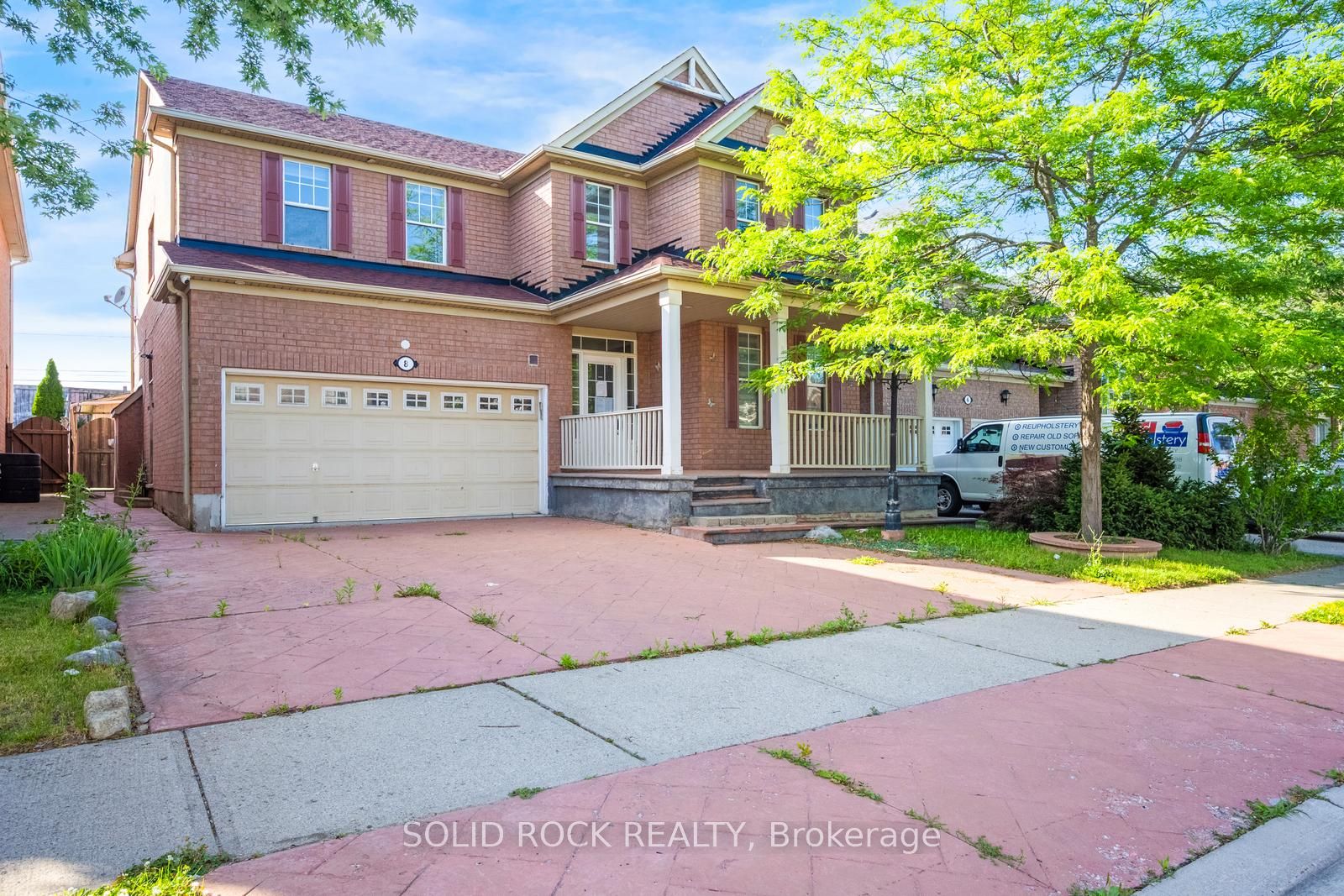 8 Gander Crescent, Brampton, ON L6P 2J5 photo 2