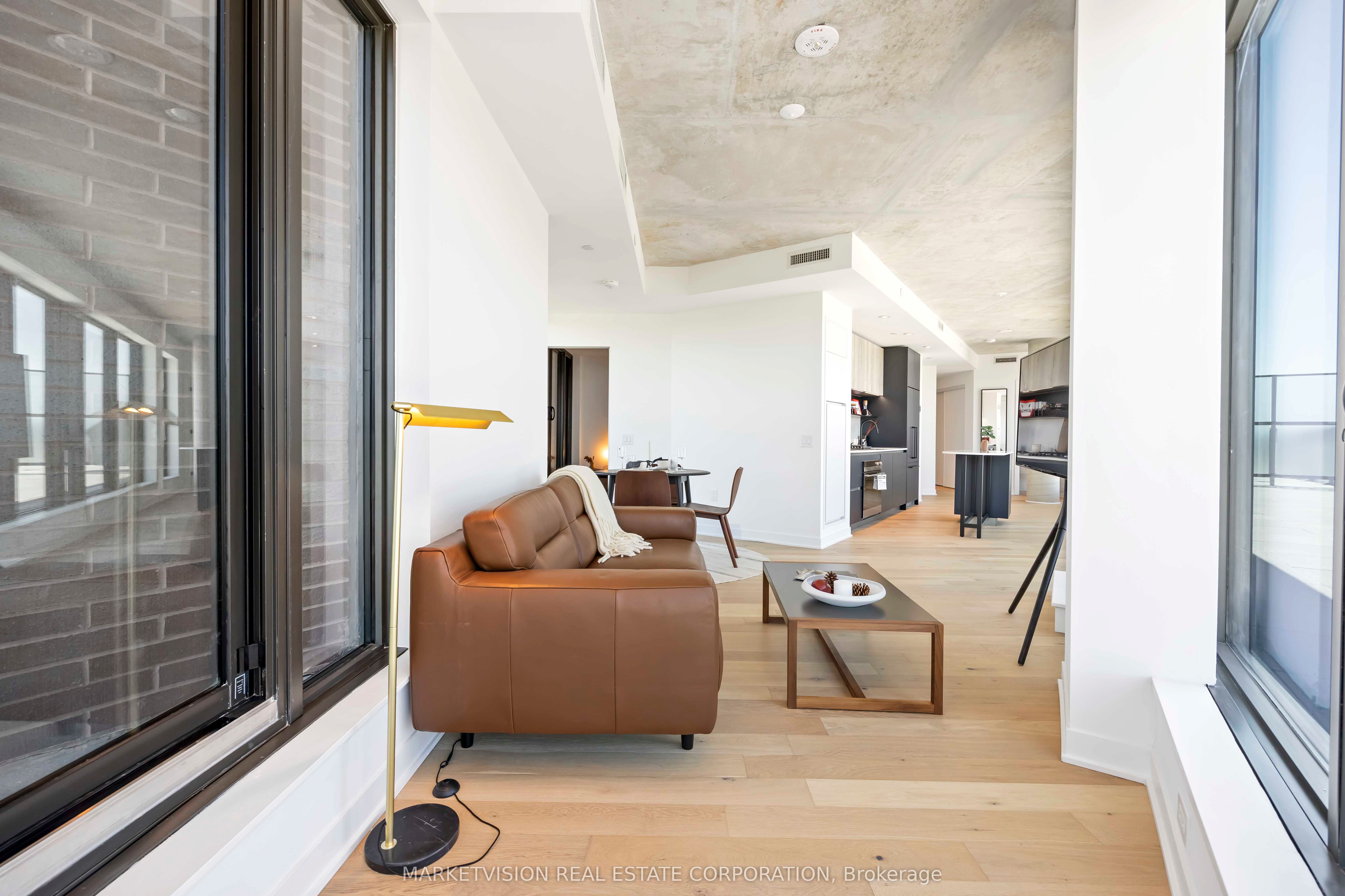 2625 Dundas Street W 705, Toronto, ON M6P 0C5 photo 5
