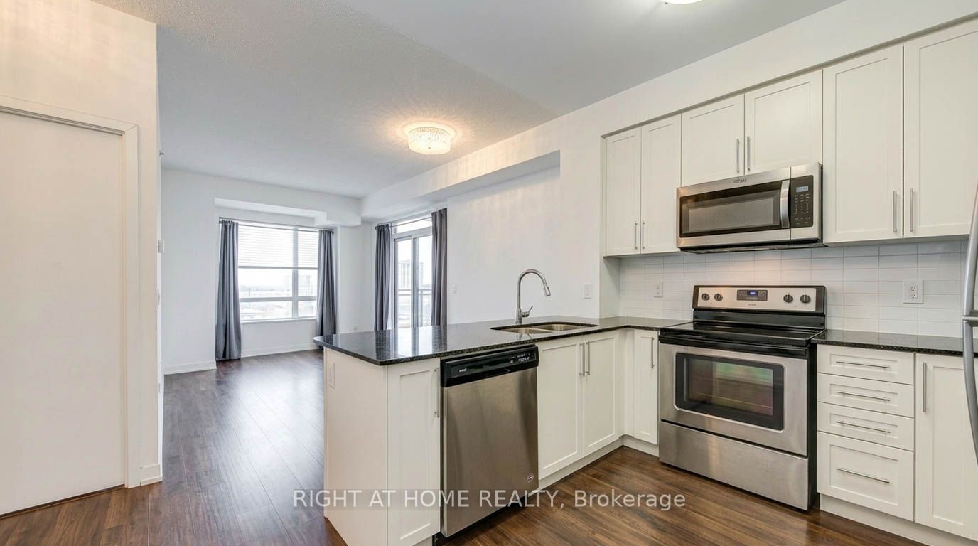 840 Queens Plate Drive 704, Toronto, ON M9W 0E7 photo 3