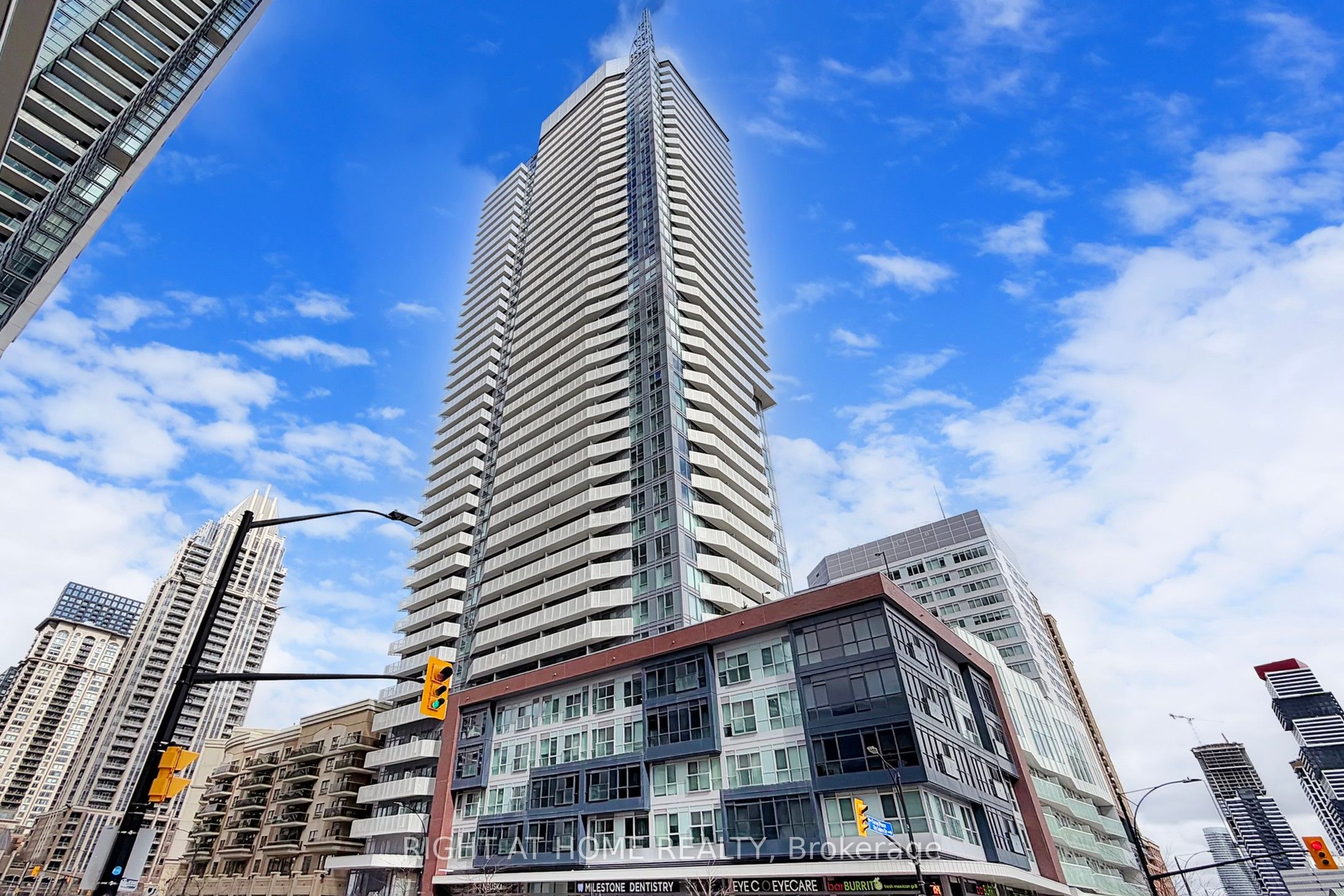 4065 Confederation Parkway 2507, Mississauga, ON L5B 4N1