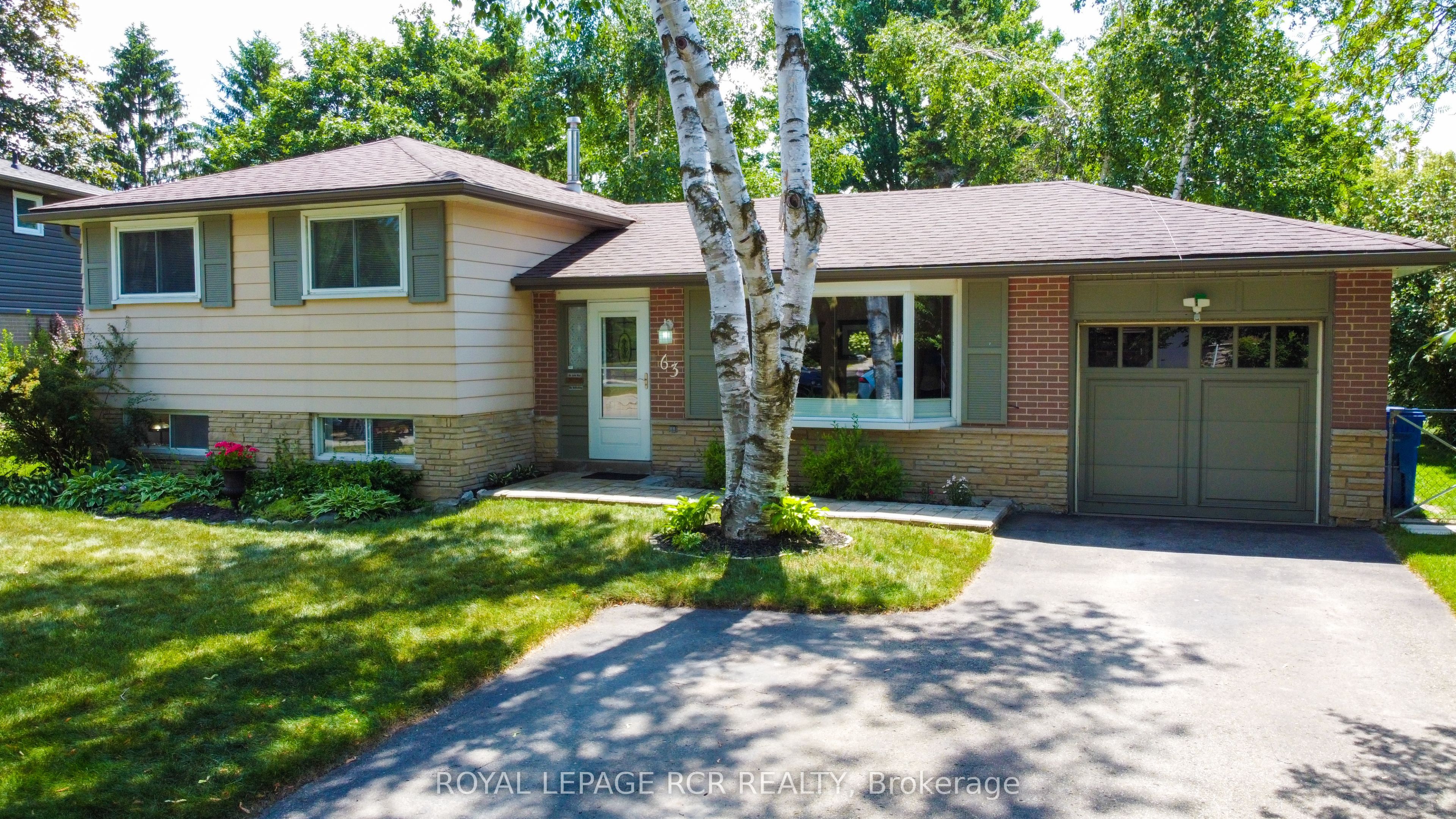 63 Maple Crescent, Orangeville, ON L9W 1X6 photo 3