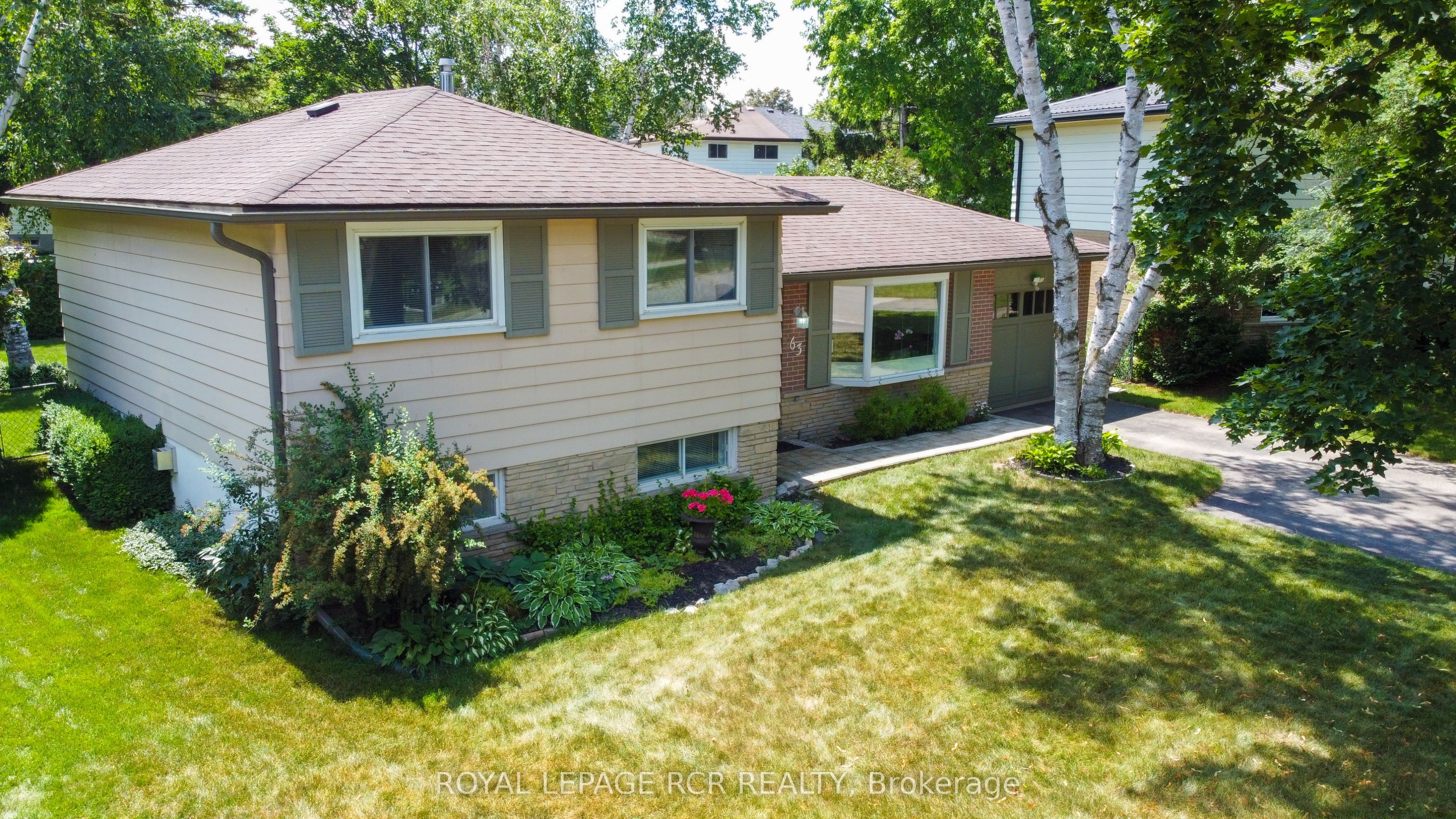63 Maple Crescent, Orangeville, ON L9W 1X6 photo 4