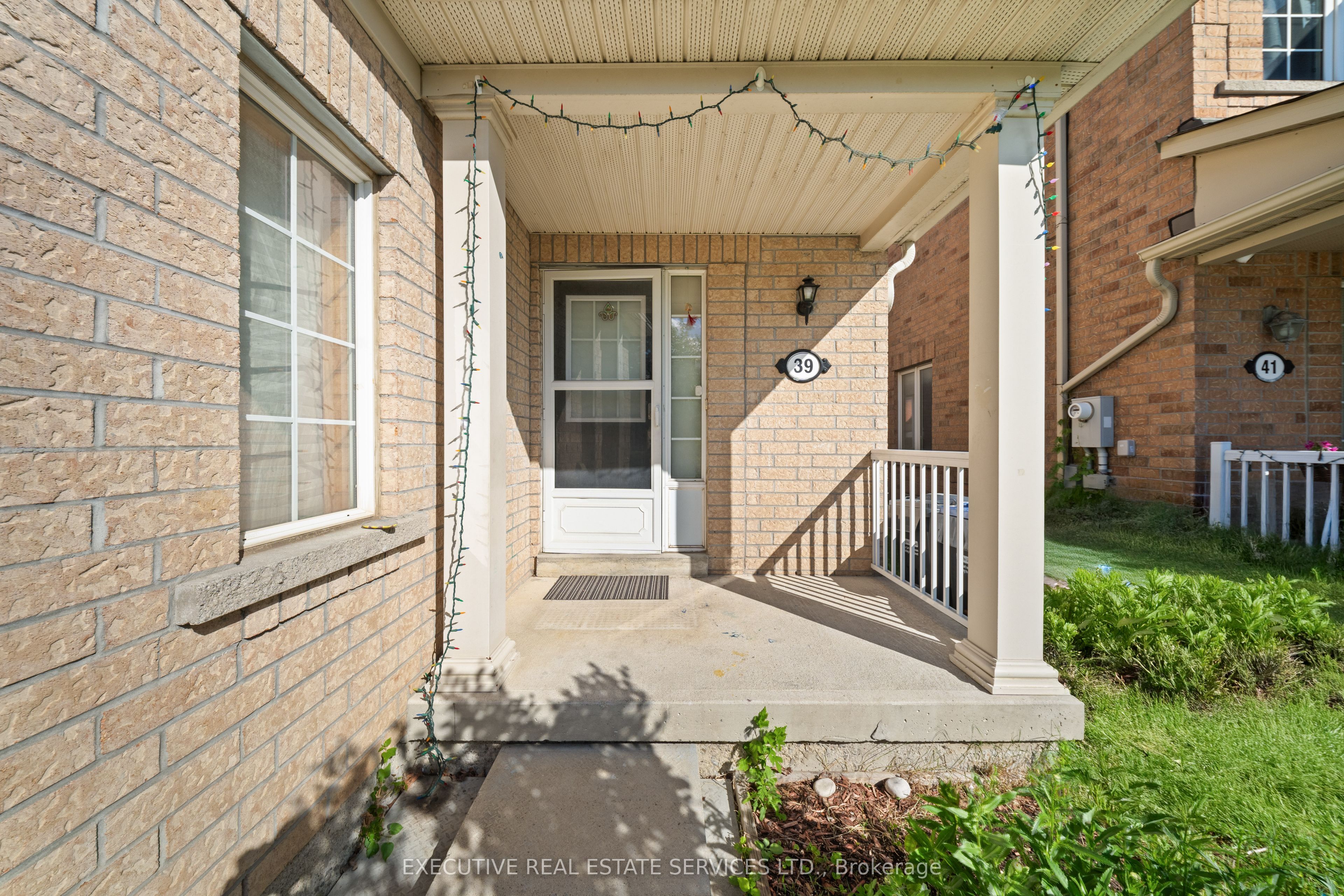 39 Kintyre Street, Brampton, ON L6Z 0E5 photo 5