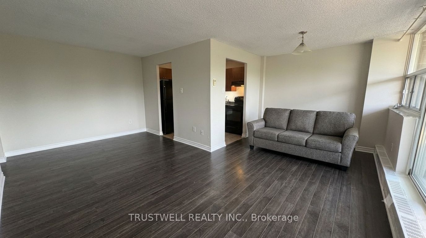 3501 Glen Erin Drive 209, Mississauga, ON L5L 2E9 photo 3