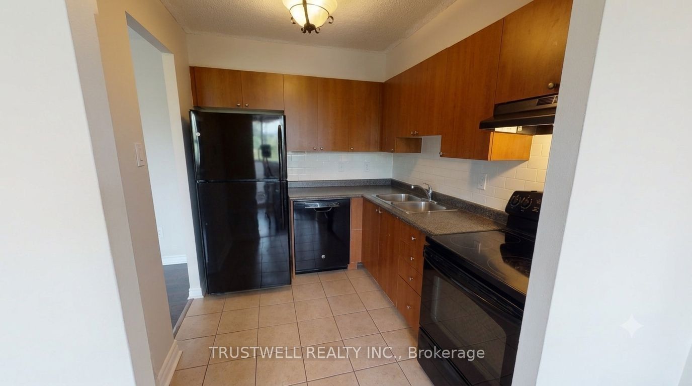 3501 Glen Erin Drive 209, Mississauga, ON L5L 2E9 photo 5