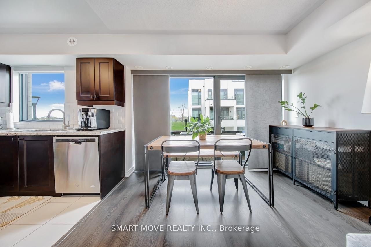 138 Widdicombe Hill Boulevard 716, Toronto, ON M9R 0A9 photo 5