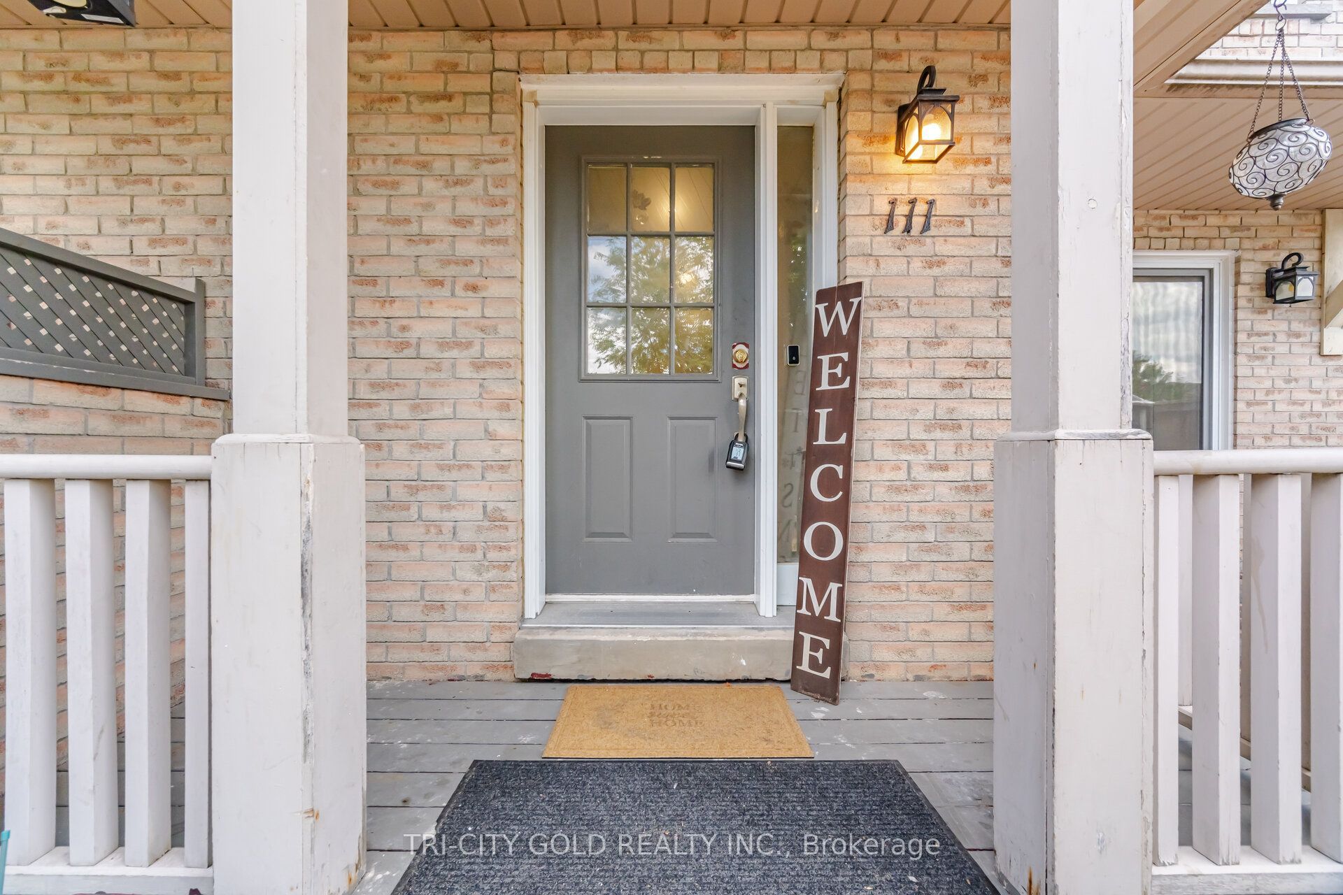 111 Chipmunk Crescent, Brampton, ON L6R 1B4 photo 3