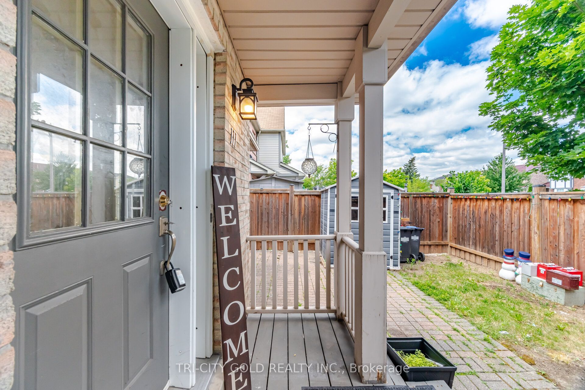 111 Chipmunk Crescent, Brampton, ON L6R 1B4 photo 4