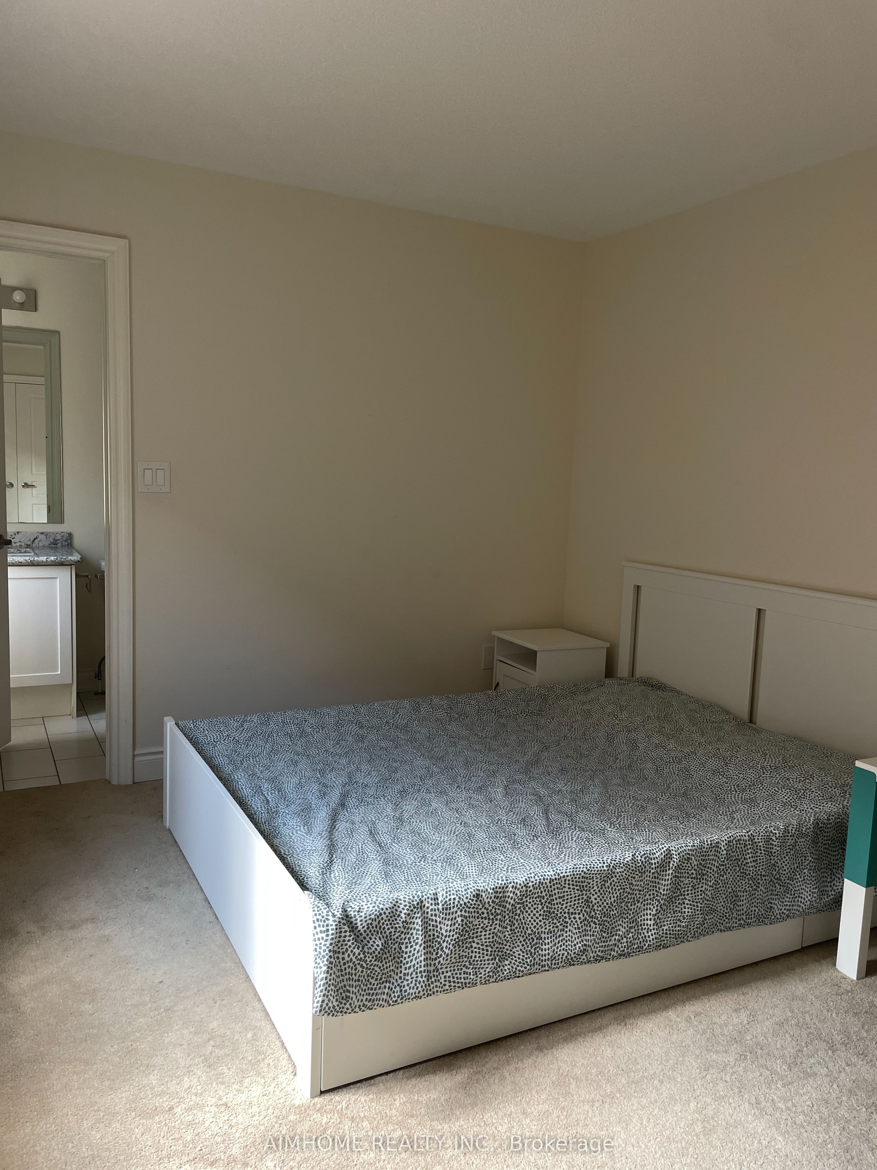 403 Grindstone Trail #1 Master, Oakville, ON L6H 0S1 photo 4