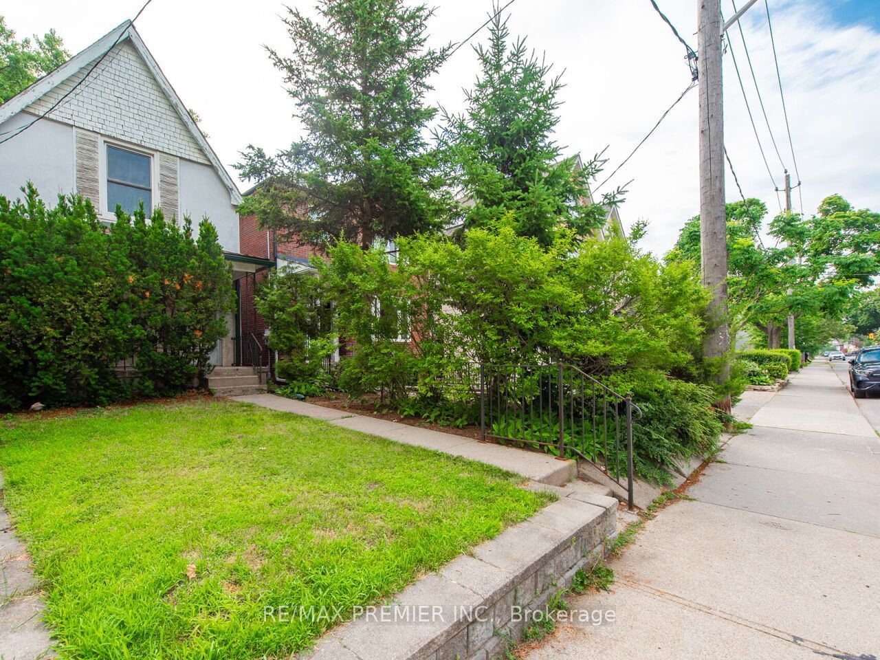 269 Windermere Avenue, Toronto, ON M6S 3K4 photo 2