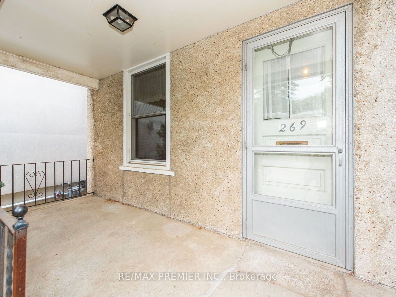 269 Windermere Avenue, Toronto, ON M6S 3K4 photo 3