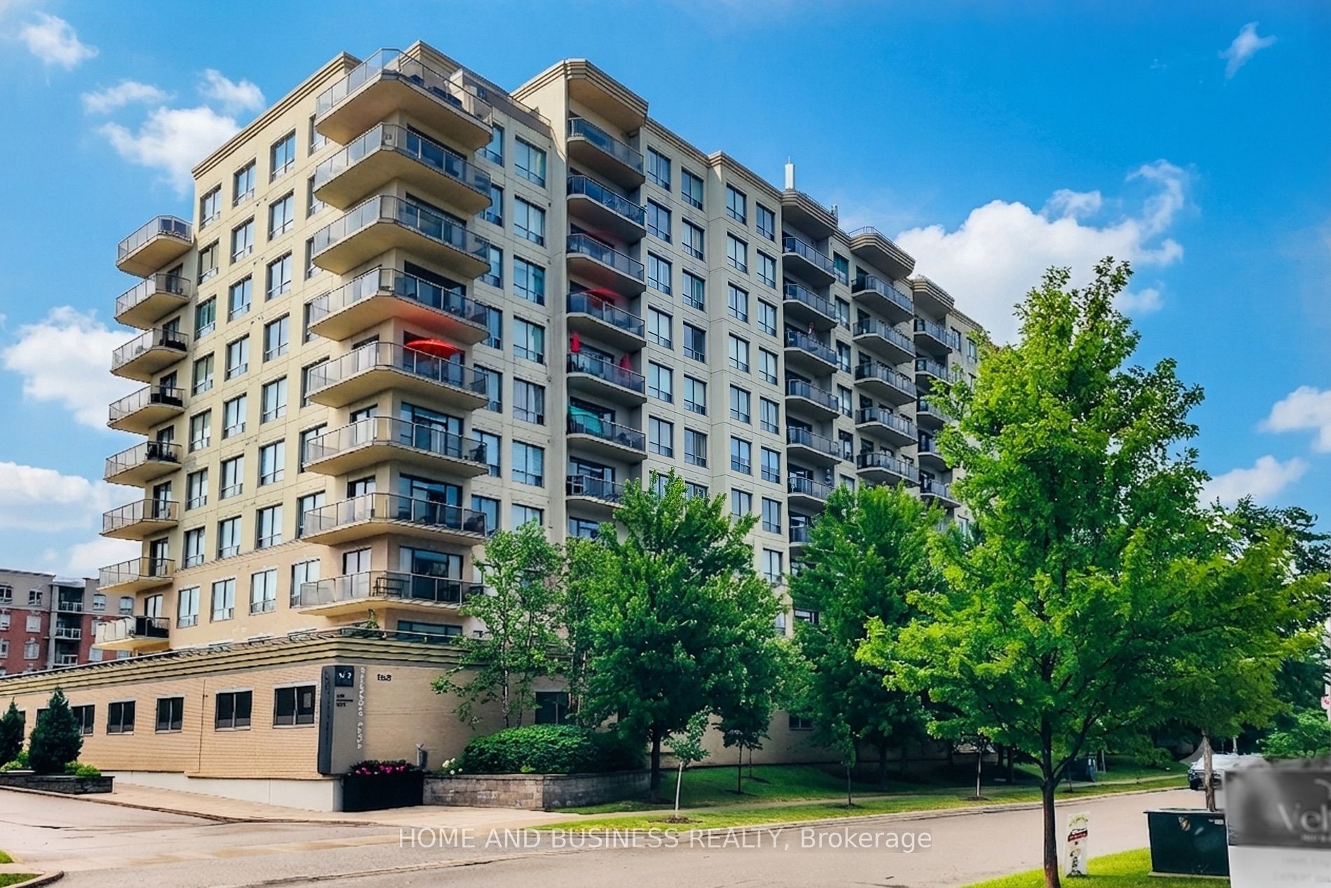1998 Ironstone Drive 804, Burlington, ON L7L 7P7