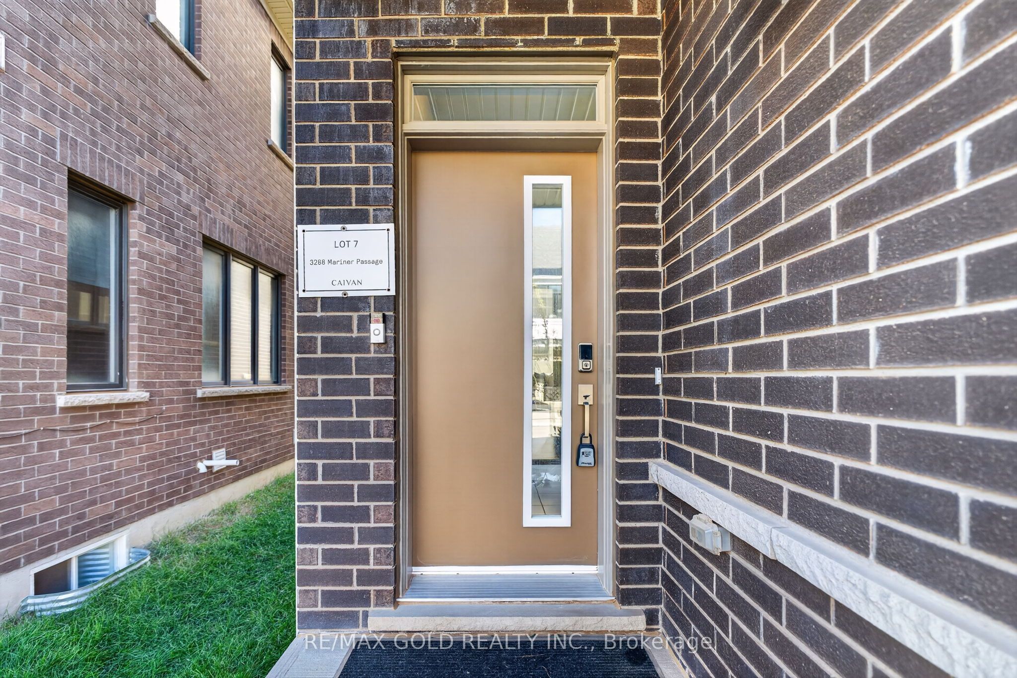 3288 Mariner Pass, Oakville, ON L6M 4K1 photo 4