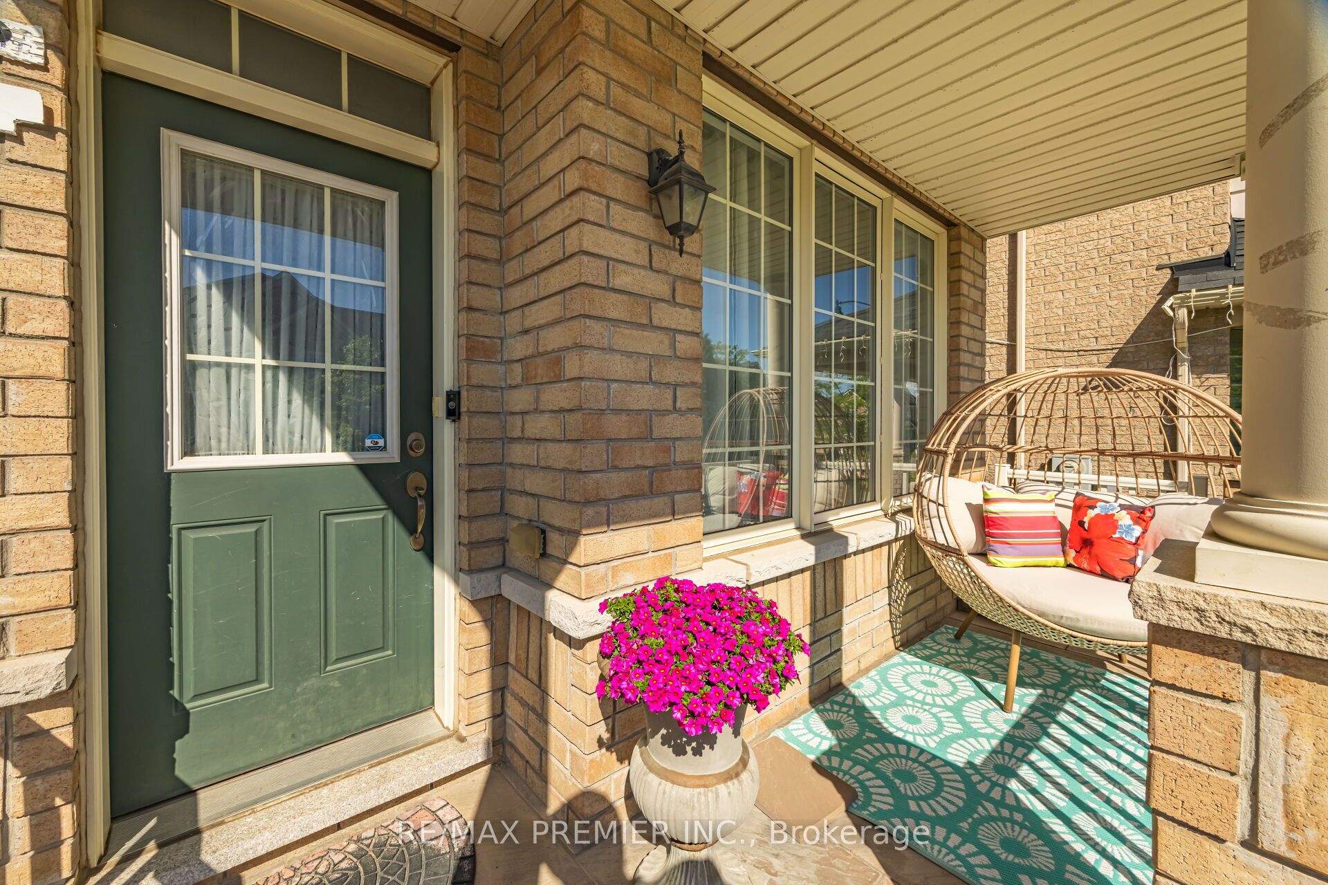 85 Kimborough Hollow, Brampton, ON L6Y 0Z1 photo 2