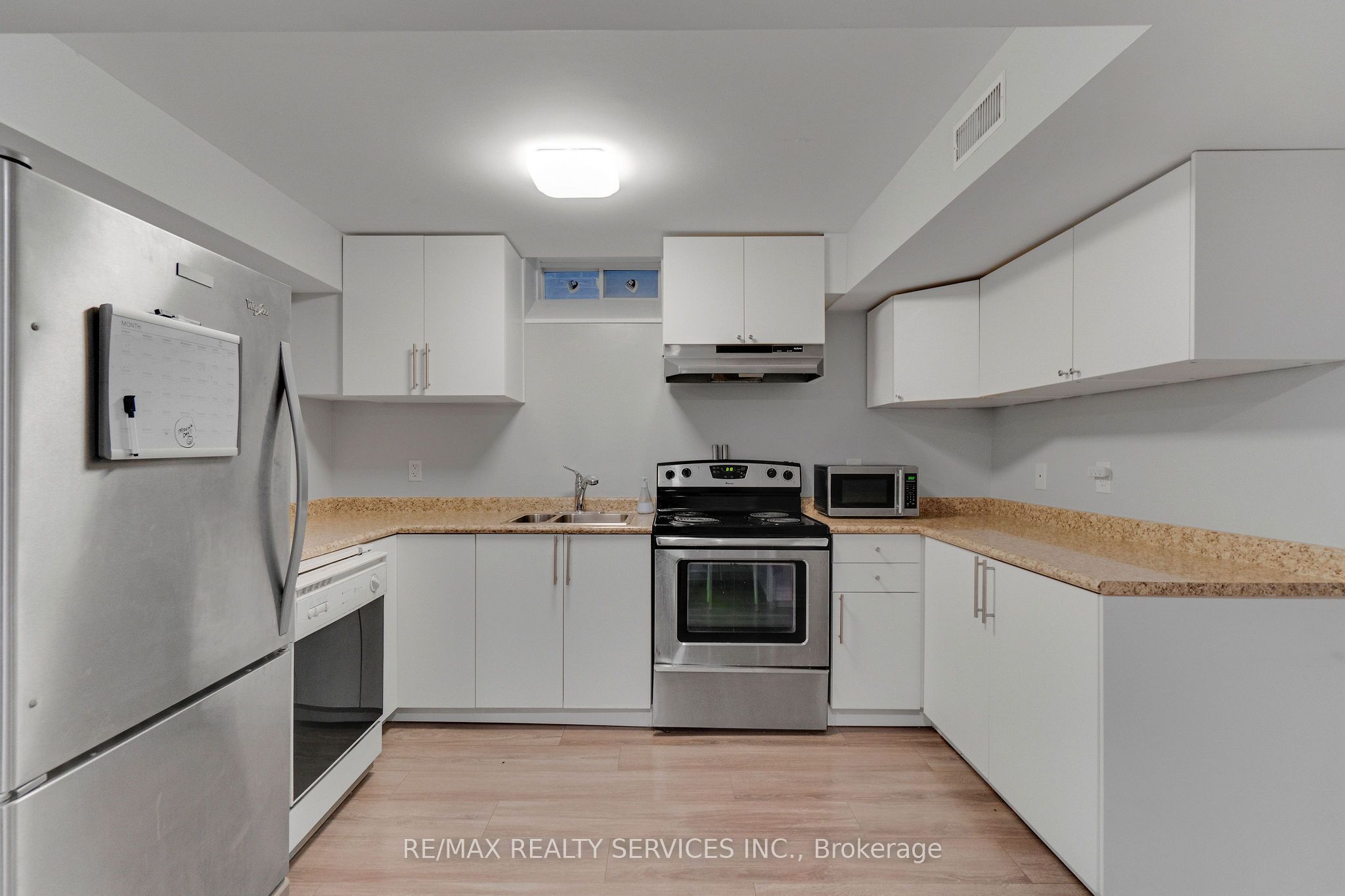 28 Manzanita Crescent Bsmt, Brampton, ON L7A 0C4 photo 5