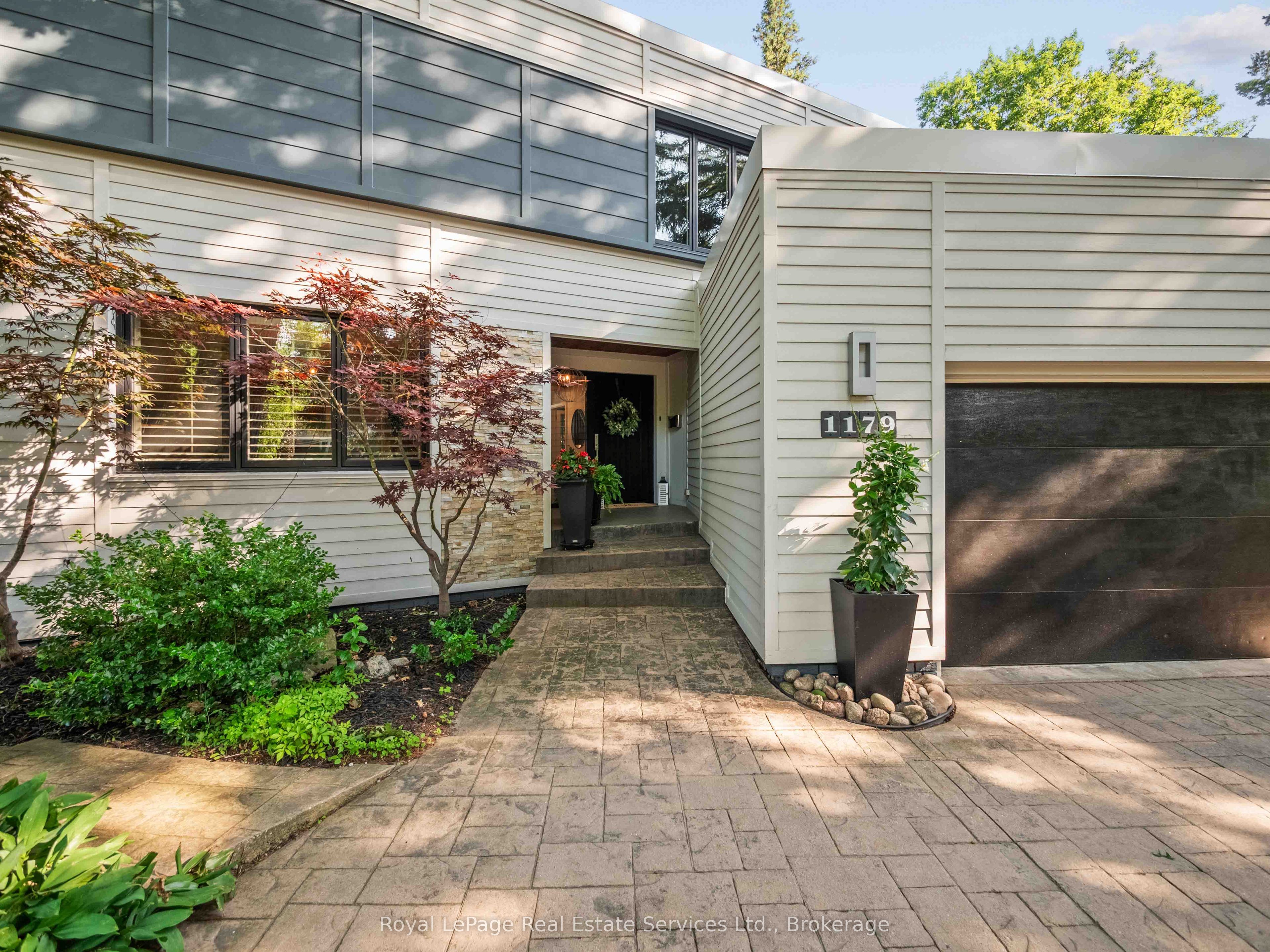 1179 Carey Road, Oakville, ON L6J 2E3 photo 3