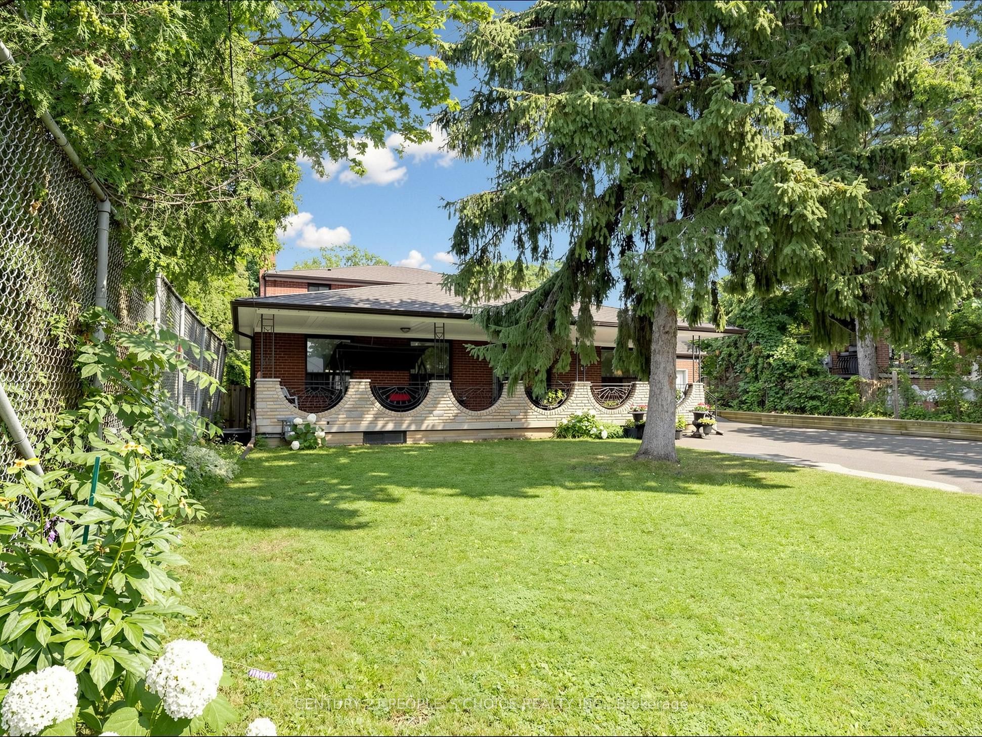 76 Westona Street, Toronto, ON M9P 2Y3 photo 3