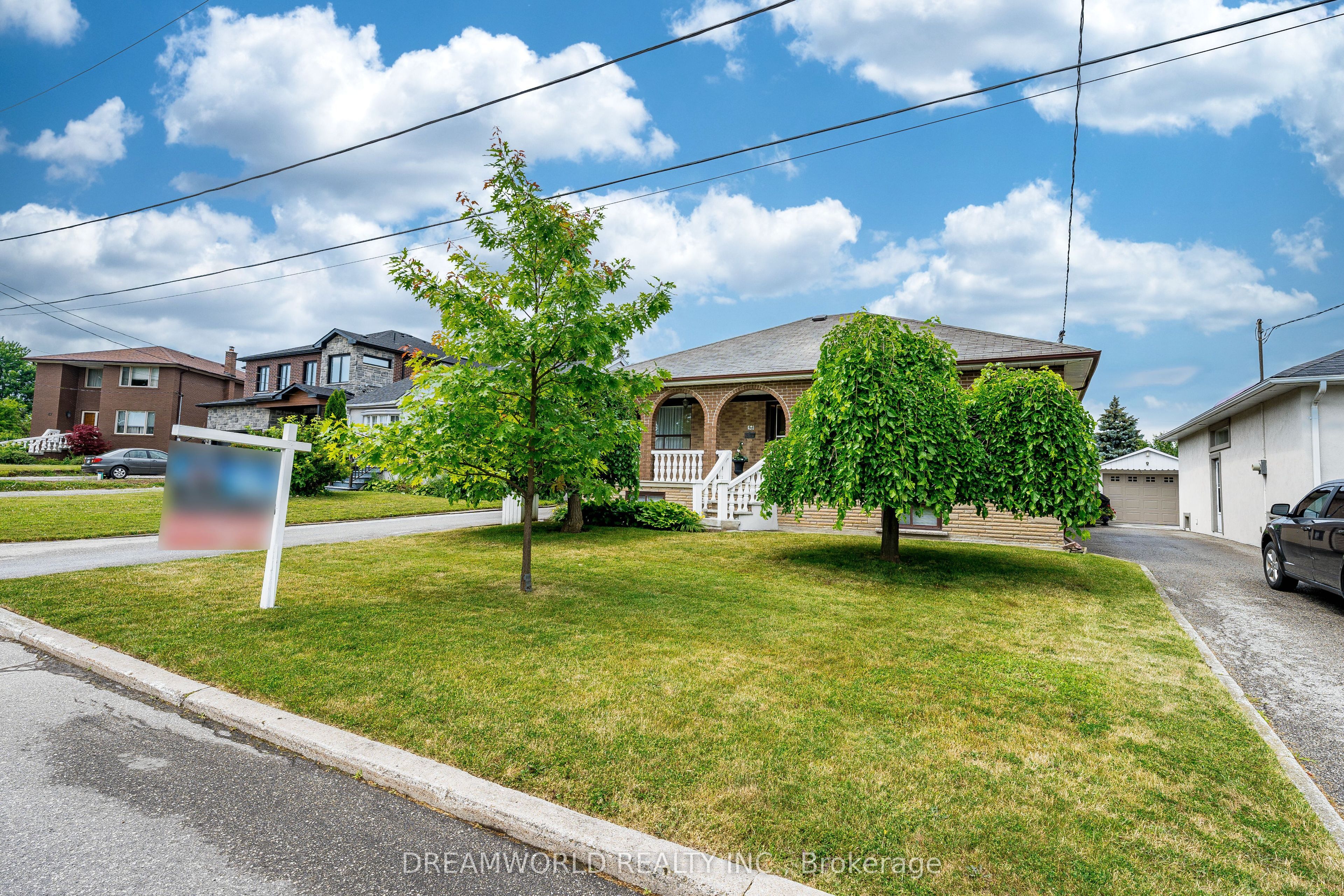 53 Compton Crescent, Toronto, ON M3M 2C3 photo 3