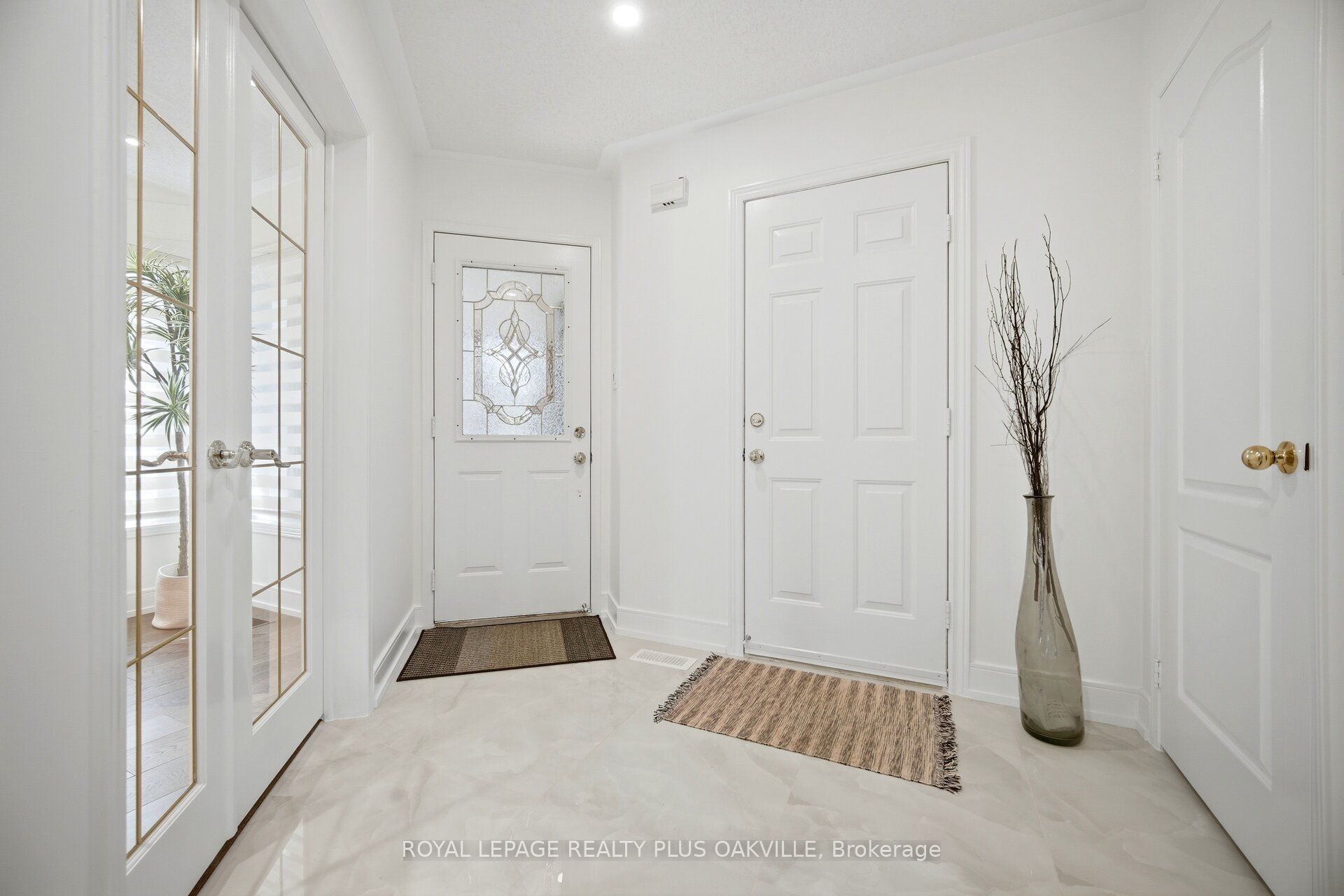 5275 Ruperts Gate Drive, Mississauga, ON L5M 5W3 photo 5