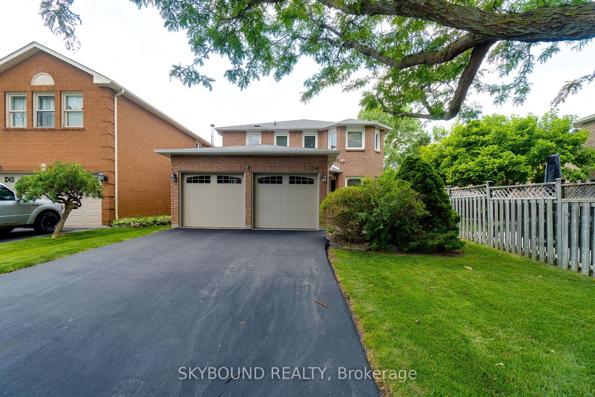 6304 Culmore Crescent, Mississauga, ON L5V 1J1 photo 4
