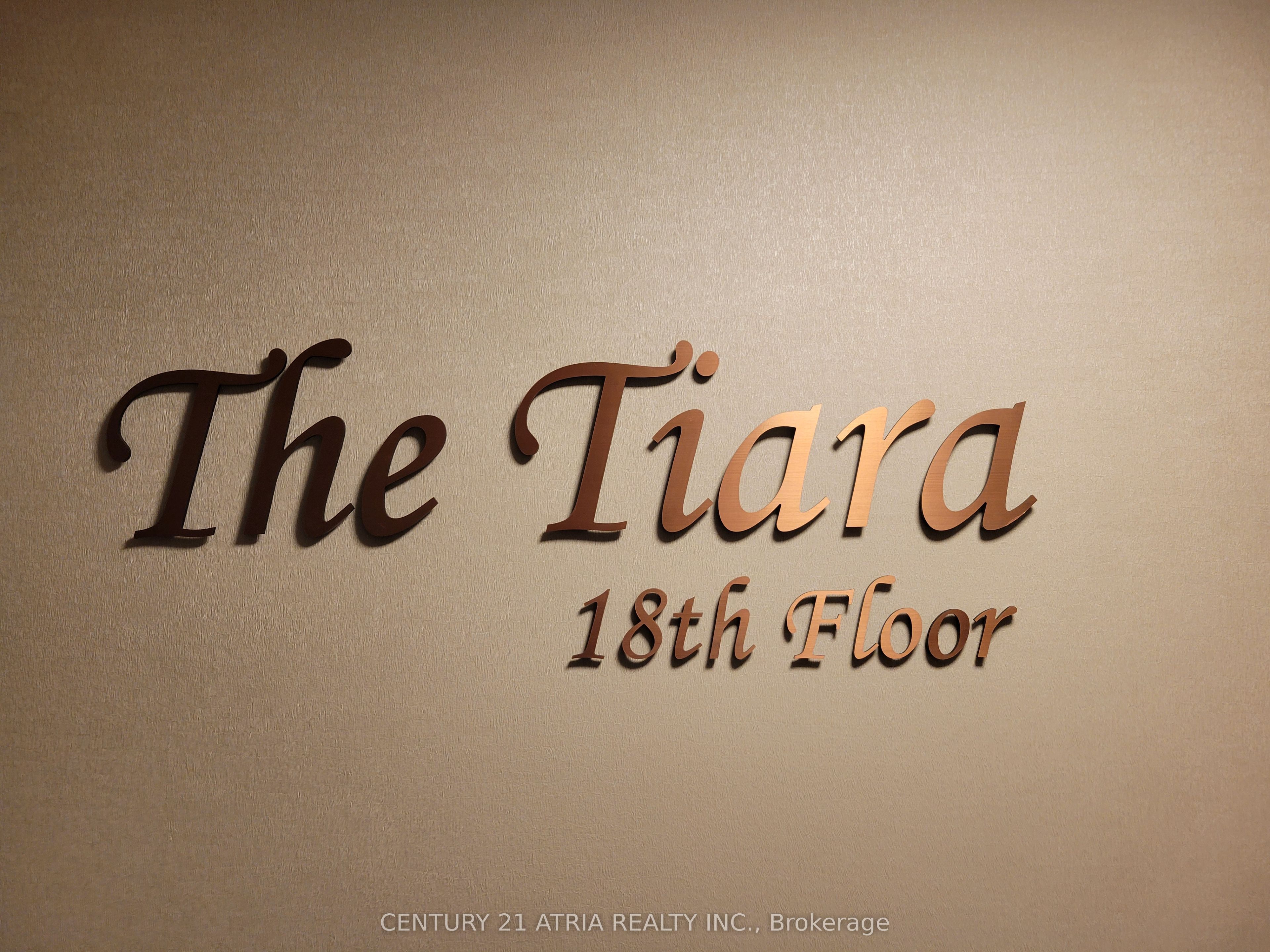 156 Enfield Place 1801, Mississauga, ON L5B 4L8 photo 3