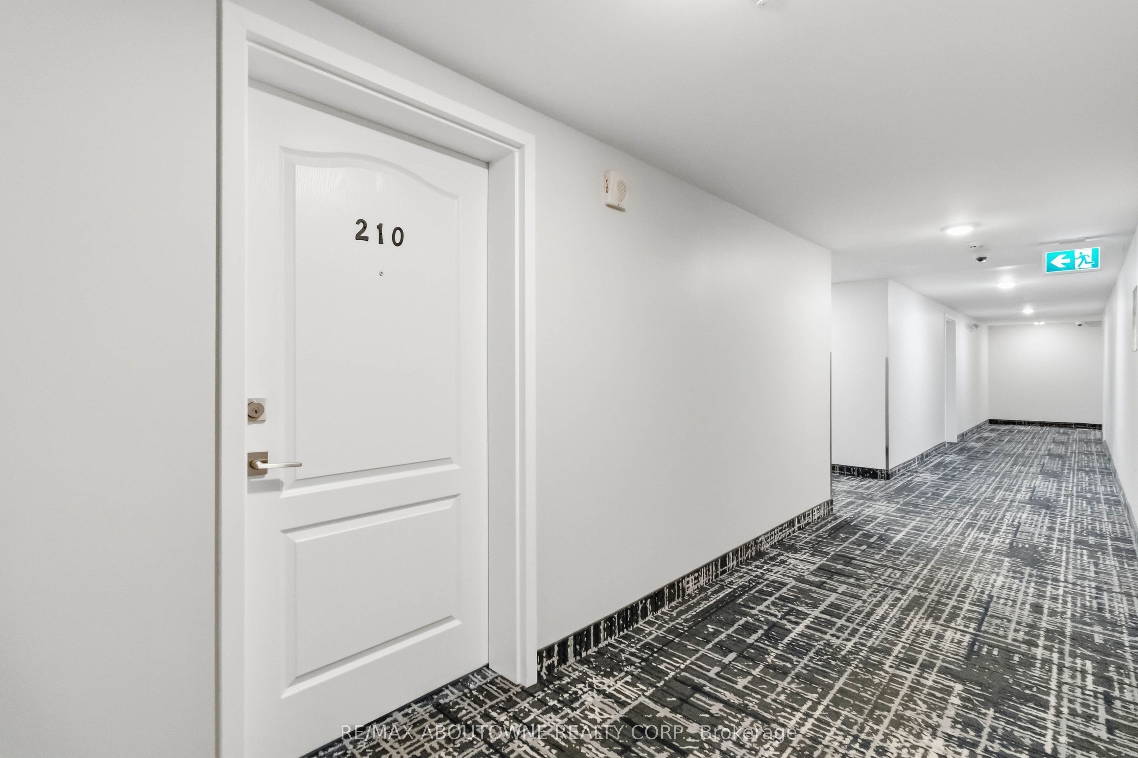 1450 Main Street E 210, Milton, ON L9T 8W4 photo 3