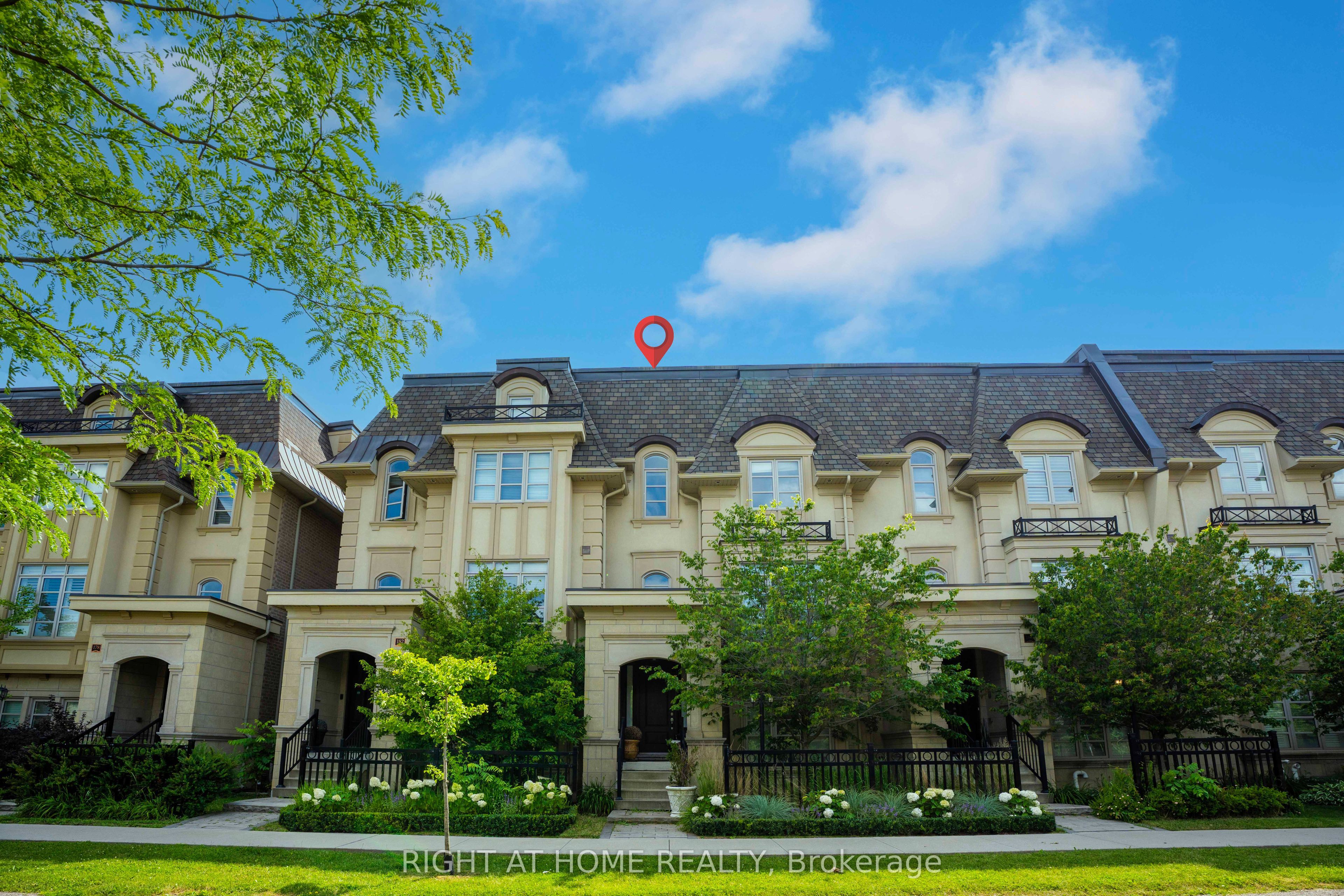 184 Dorval Drive, Oakville, ON L6K 0H3