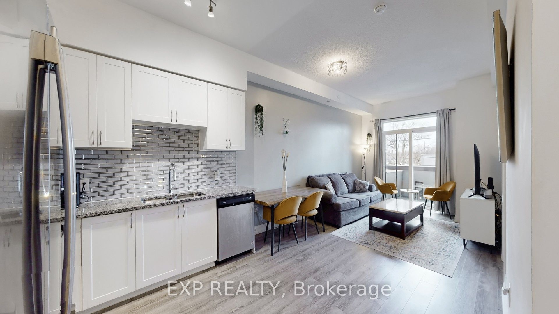 2800 Keele Street 206, Toronto, ON M3M 0B8 photo 5