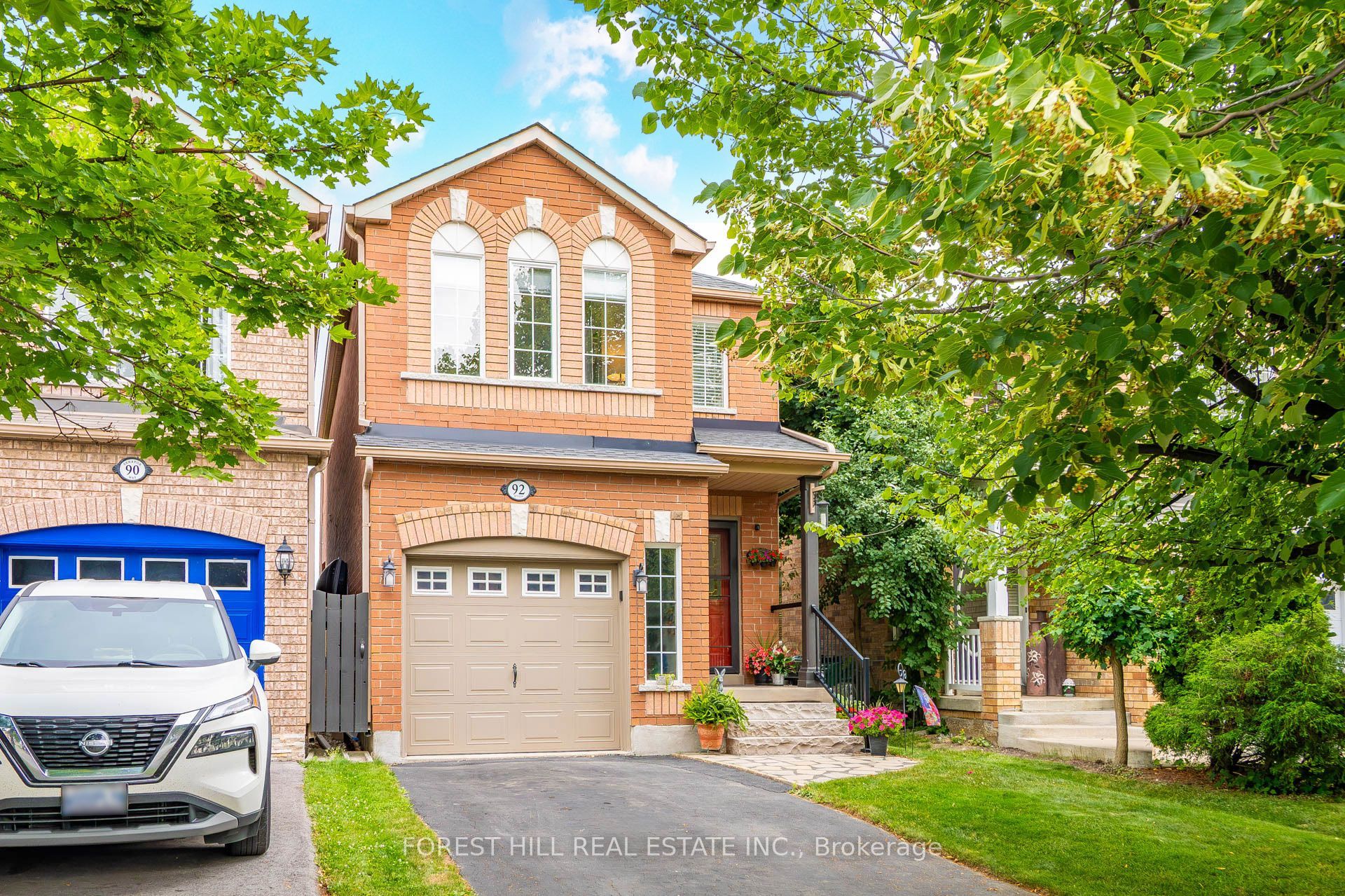 92 Senator Way, Caledon, ON L7E 2S6 photo 2
