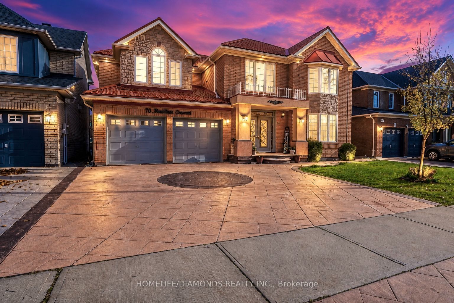 70 Maldives Crescent, Brampton, ON L6P 1L1