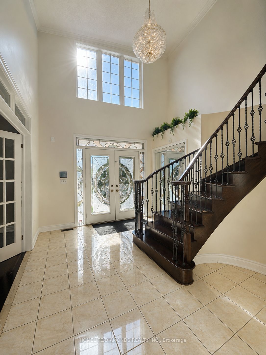 70 Maldives Crescent, Brampton, ON L6P 1L1 photo 3