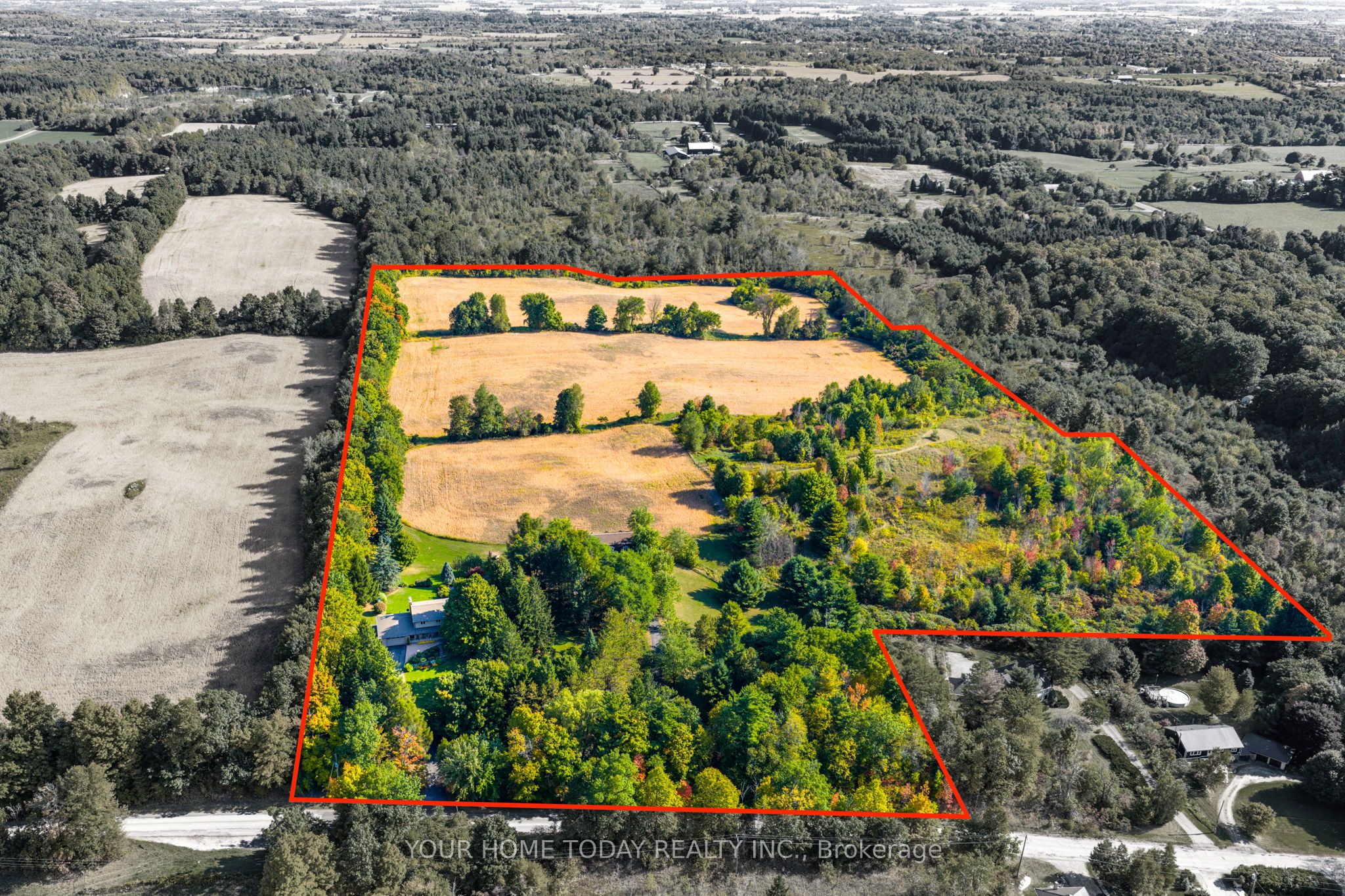 12609 Fifth Line, Halton Hills, ON L0P 1H0 photo 2